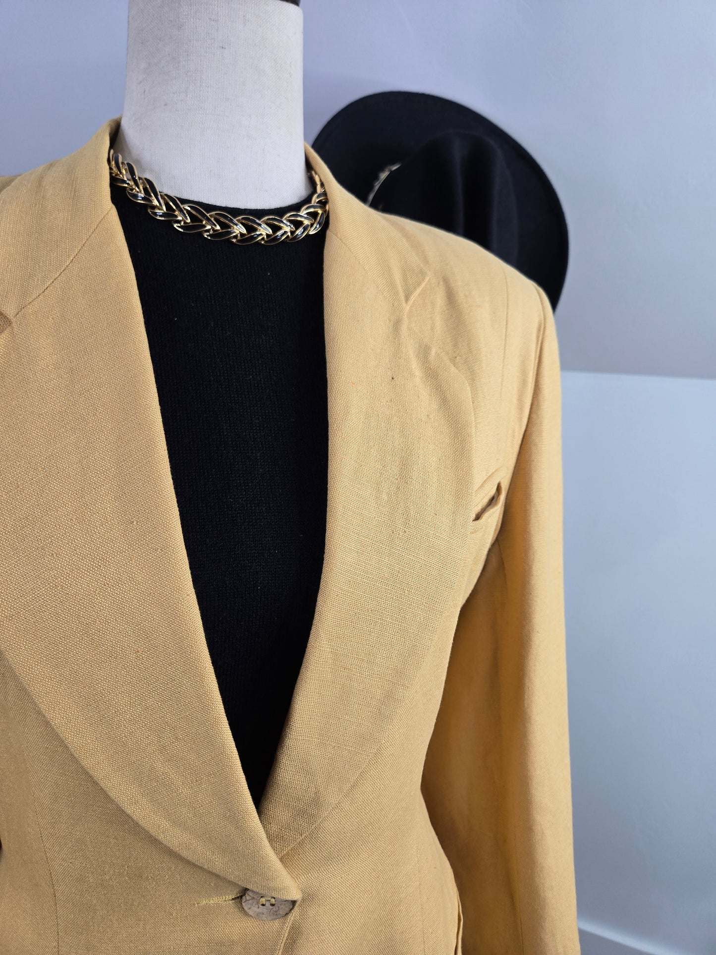 Moschery Vintage Mustard Yellow Linen Peplum Back Blazer - medium