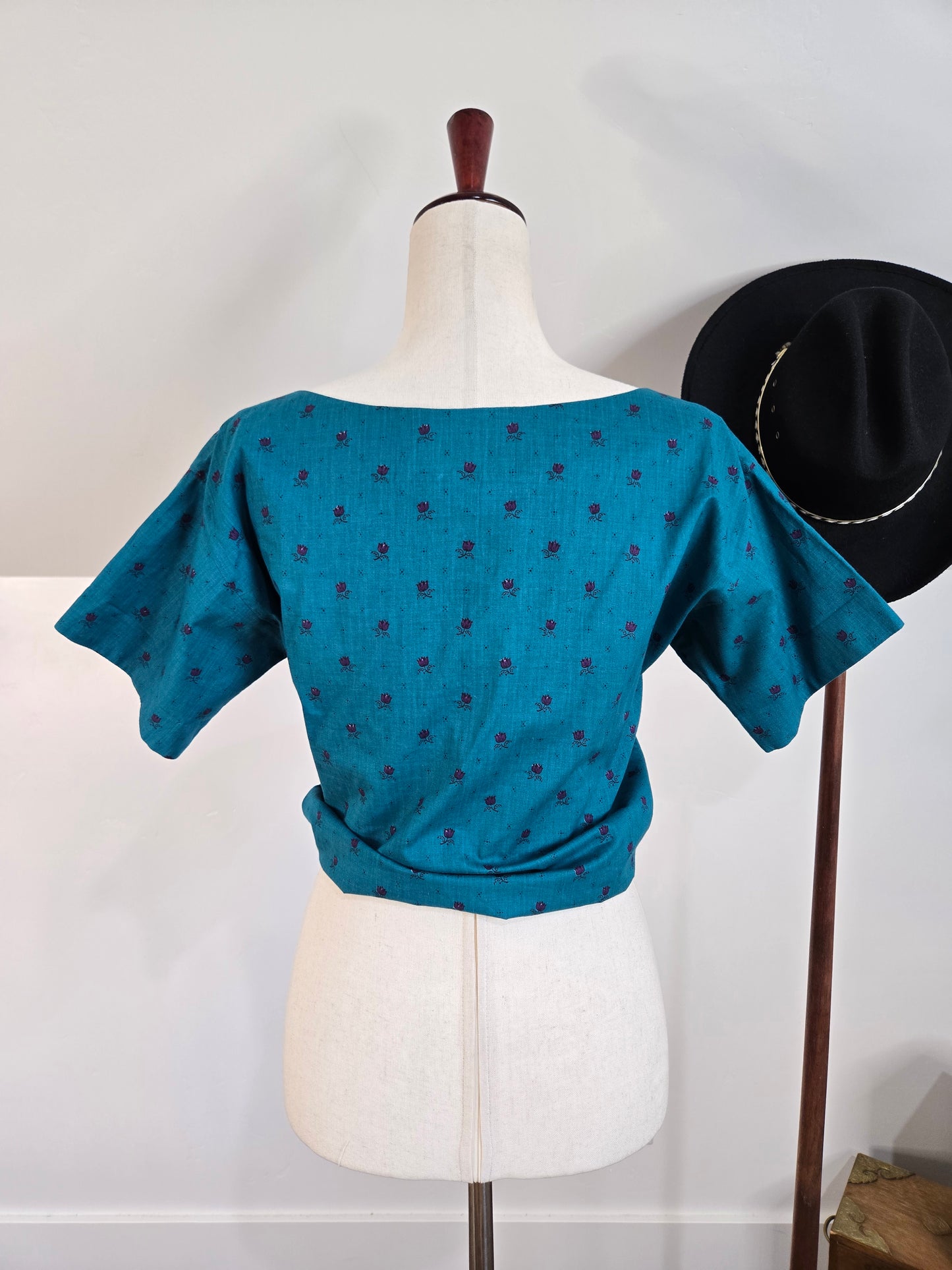 Charles Demery Made in France Cotton Crop Top - small
