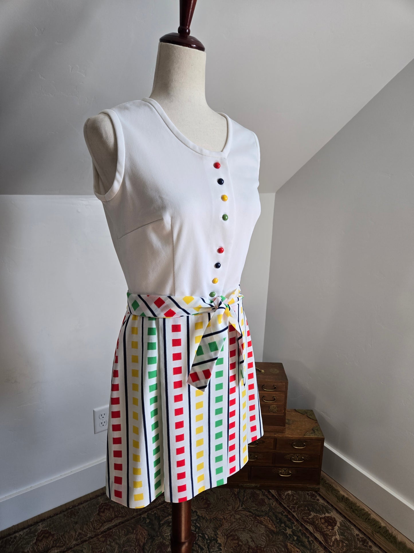 Fountain Square 70s Stop Light Dress - medium