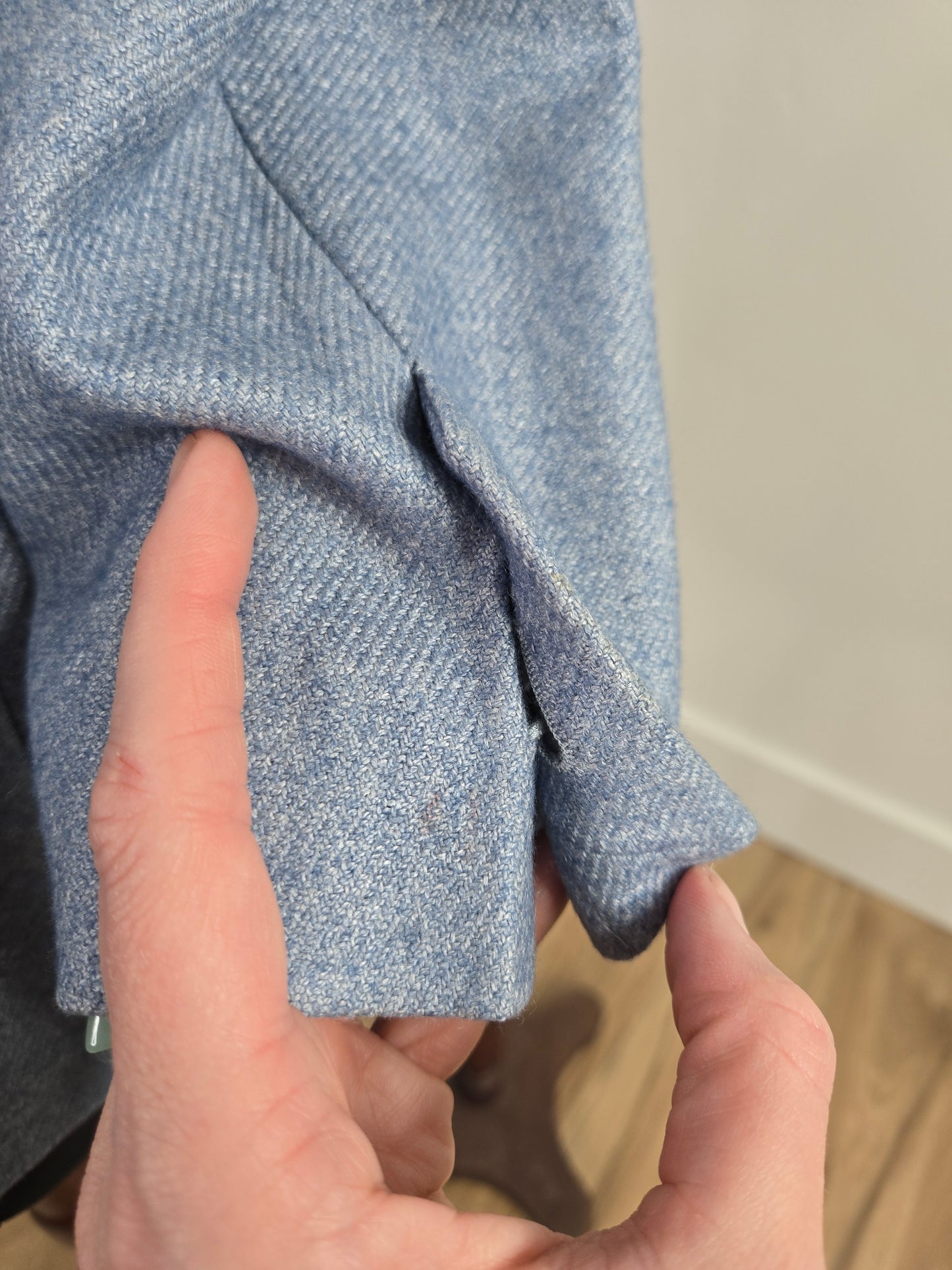 Escada Cashmere and Silk Made in Germany Vintage Blazer - large