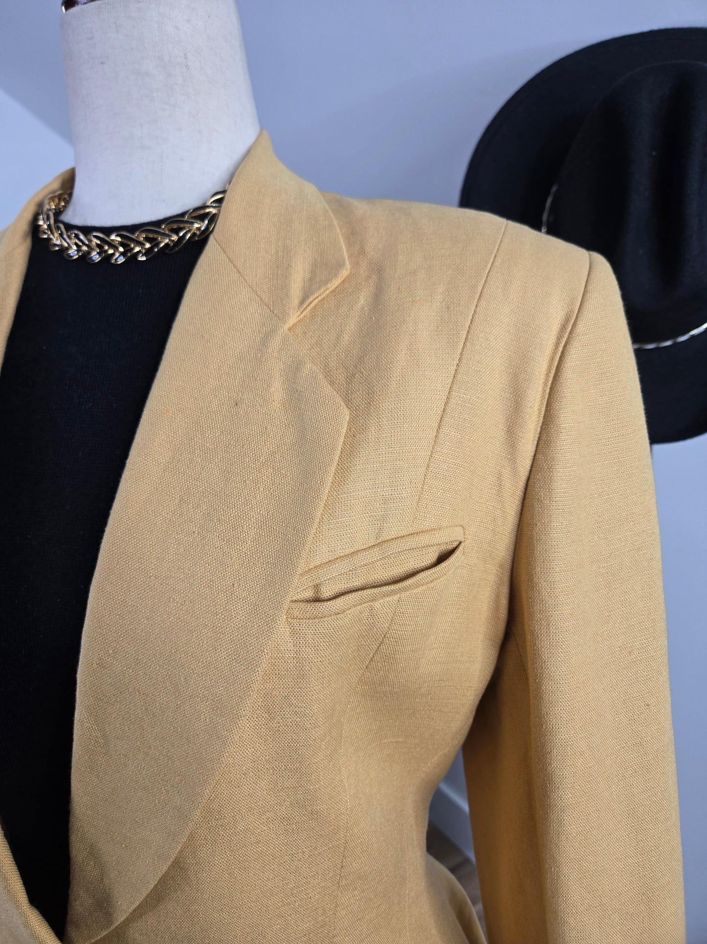 Moschery Vintage Mustard Yellow Linen Peplum Back Blazer - medium