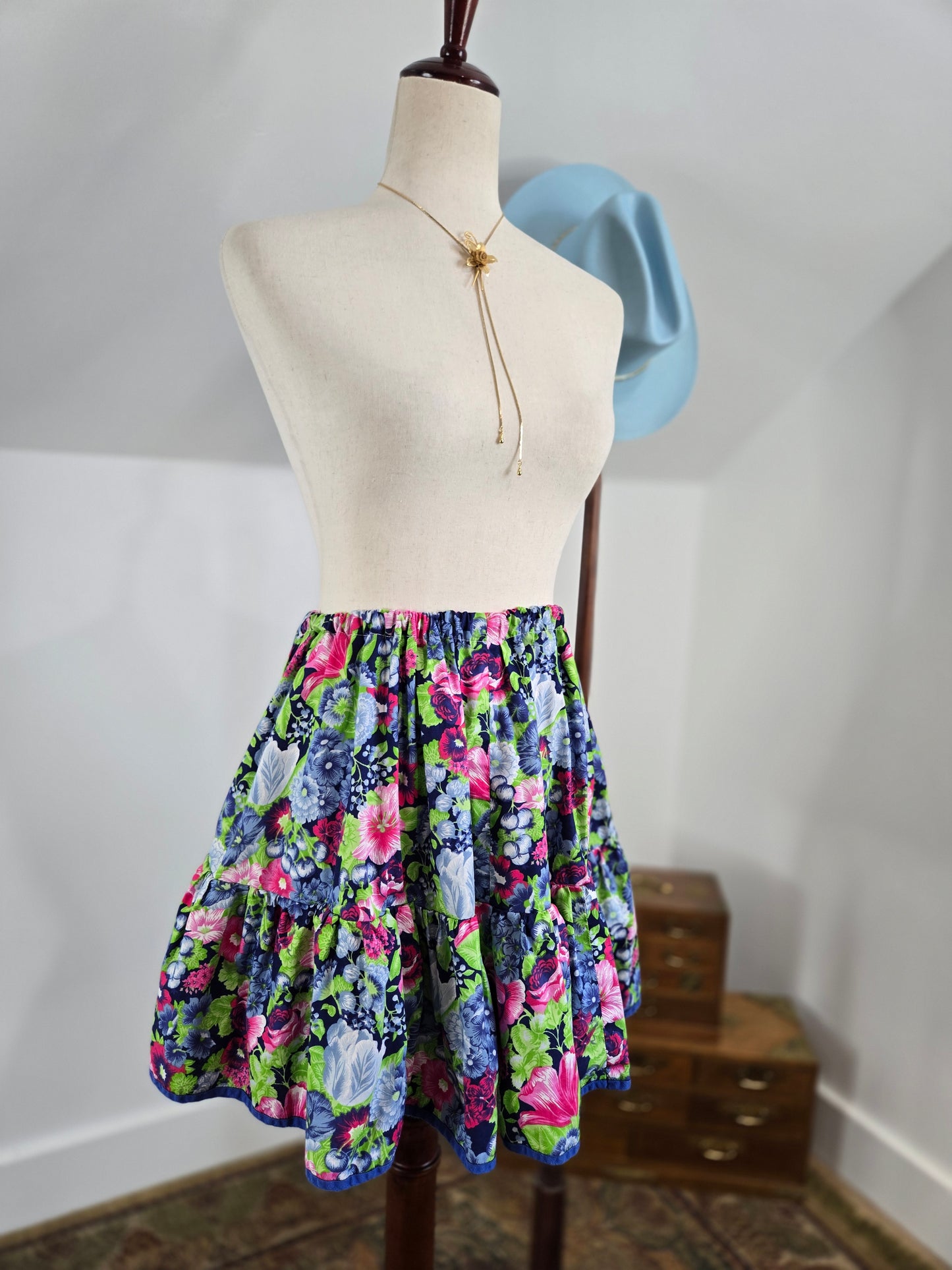 Vintage Floral Cotton Circle Skirt - S/M/L