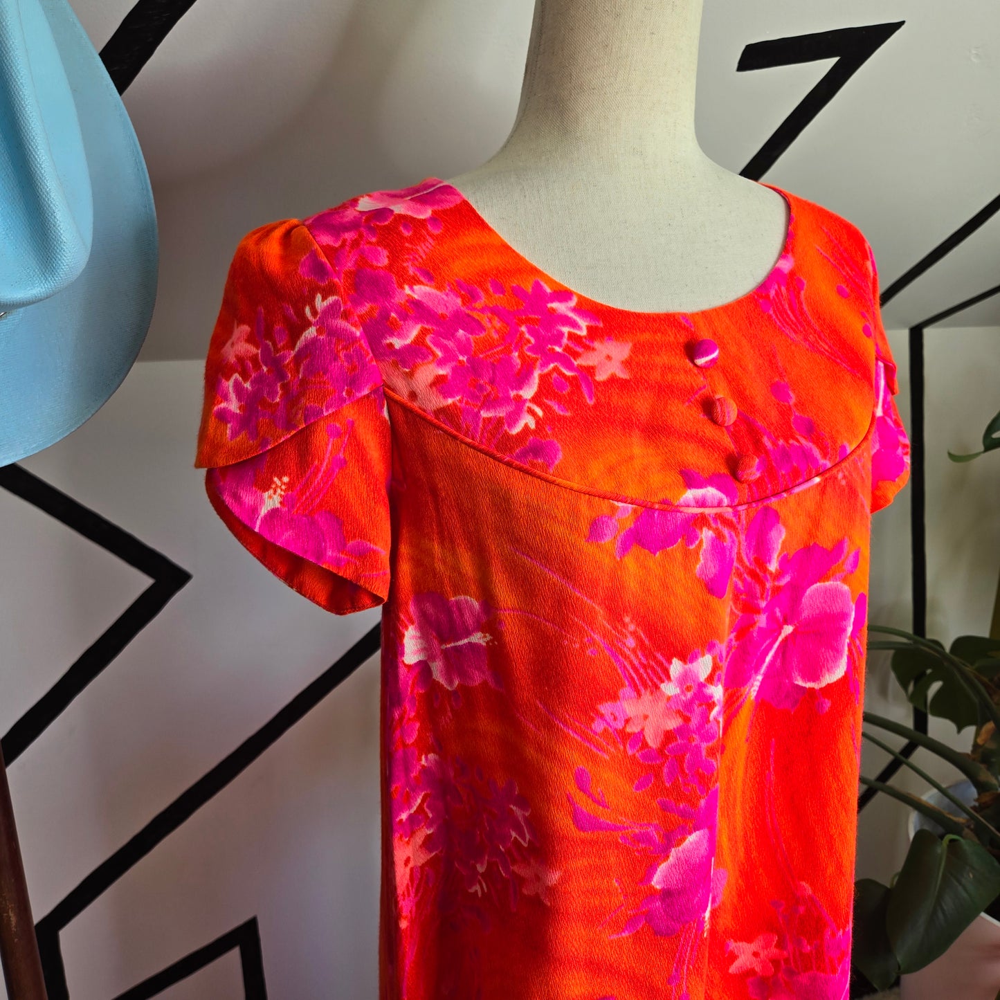 Made in Hawaii 70s Vintage Neon Day Glow Floral Dress - small