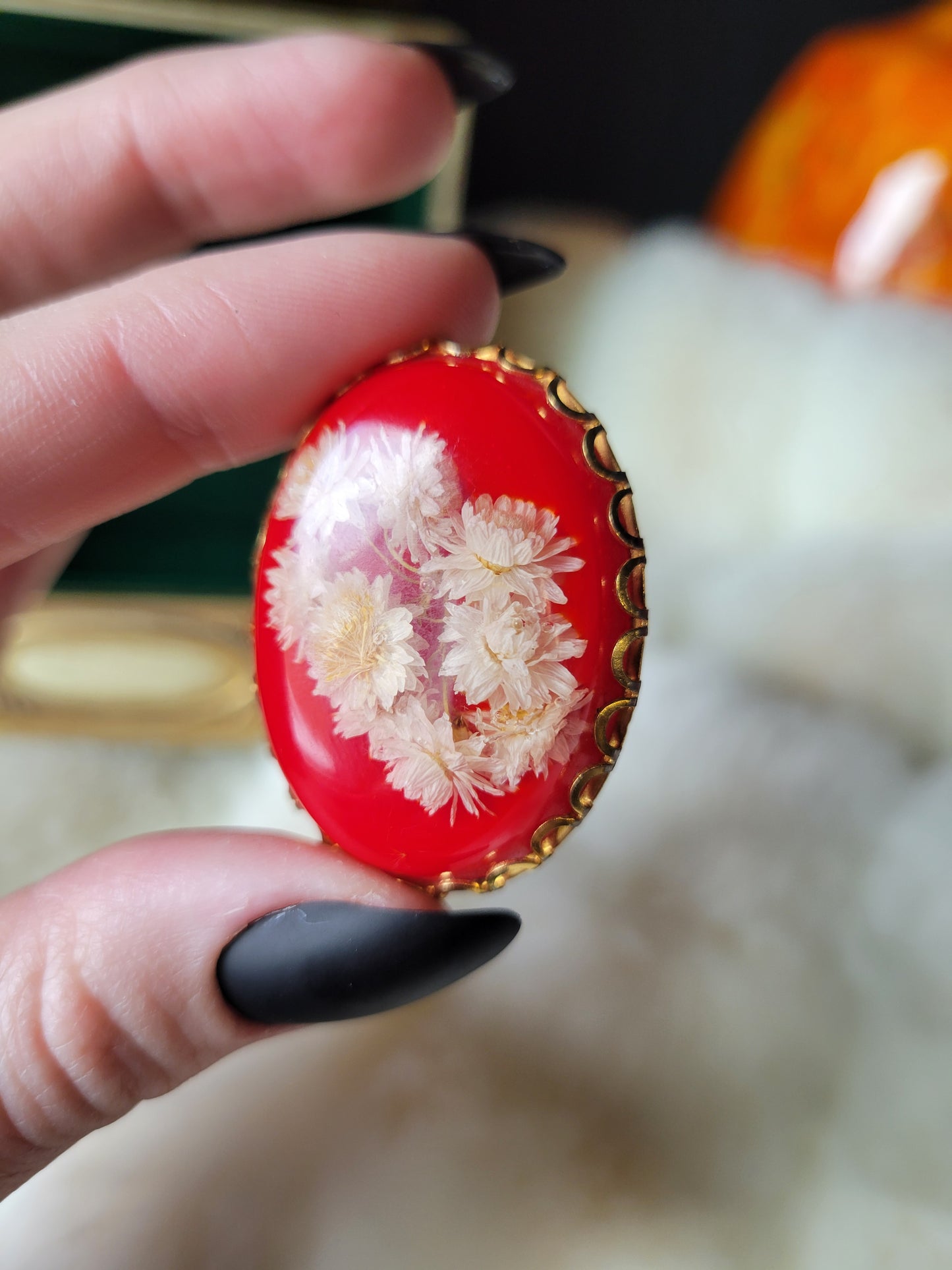 Lucite Filled Gold Prong Set Real Floral Cameo Vintage Brooch