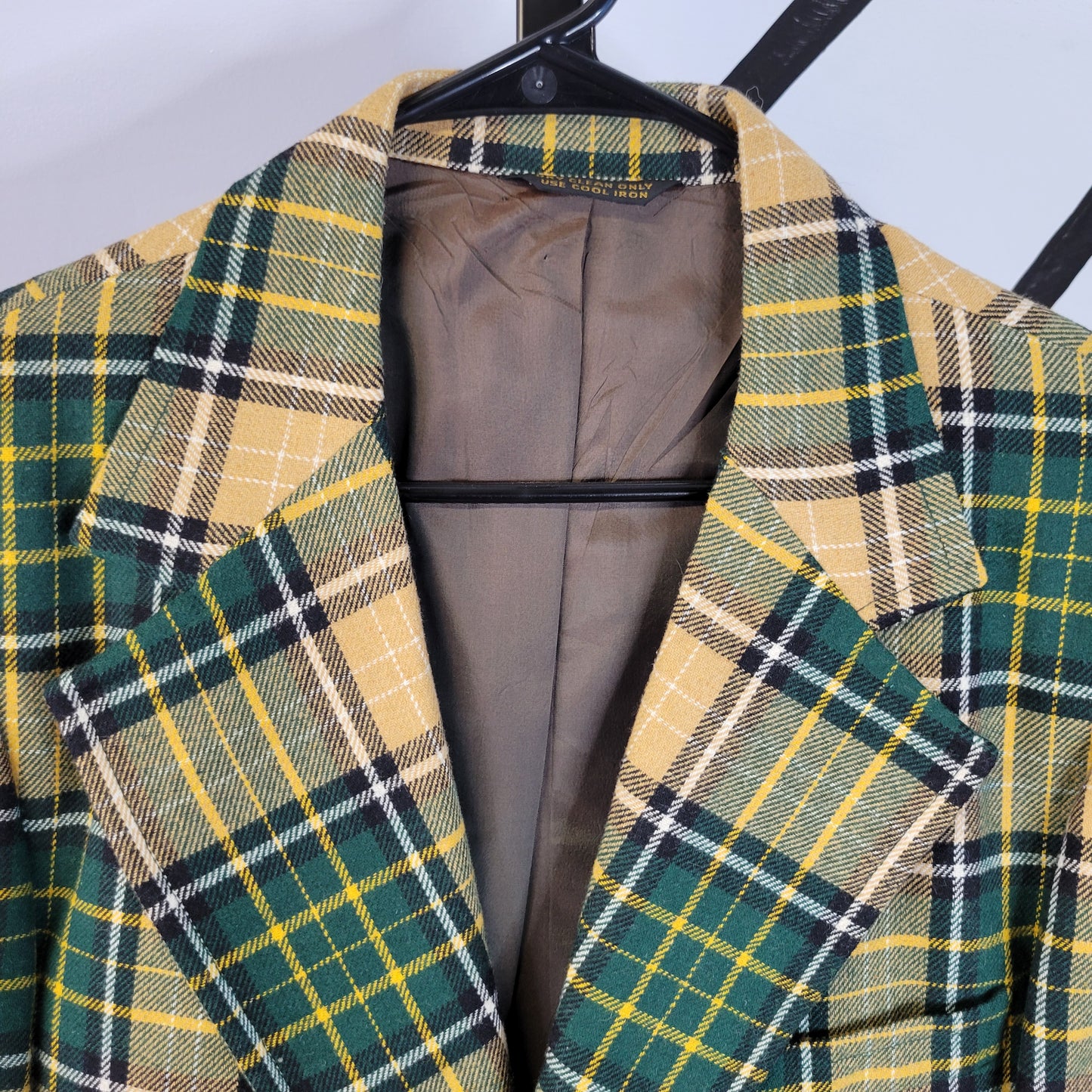 Vintage 70s Hand Tailored Yellow and Green Plaid Wool Tweed Blazer - large