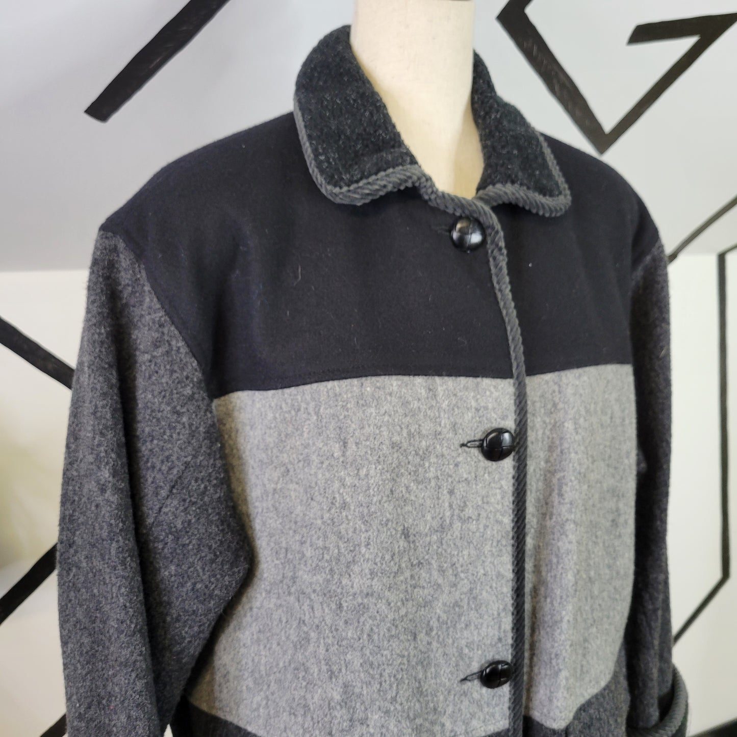 Herman Kay Vintage Heavy Wool Blend Striped Grayscale Coat - Size 12