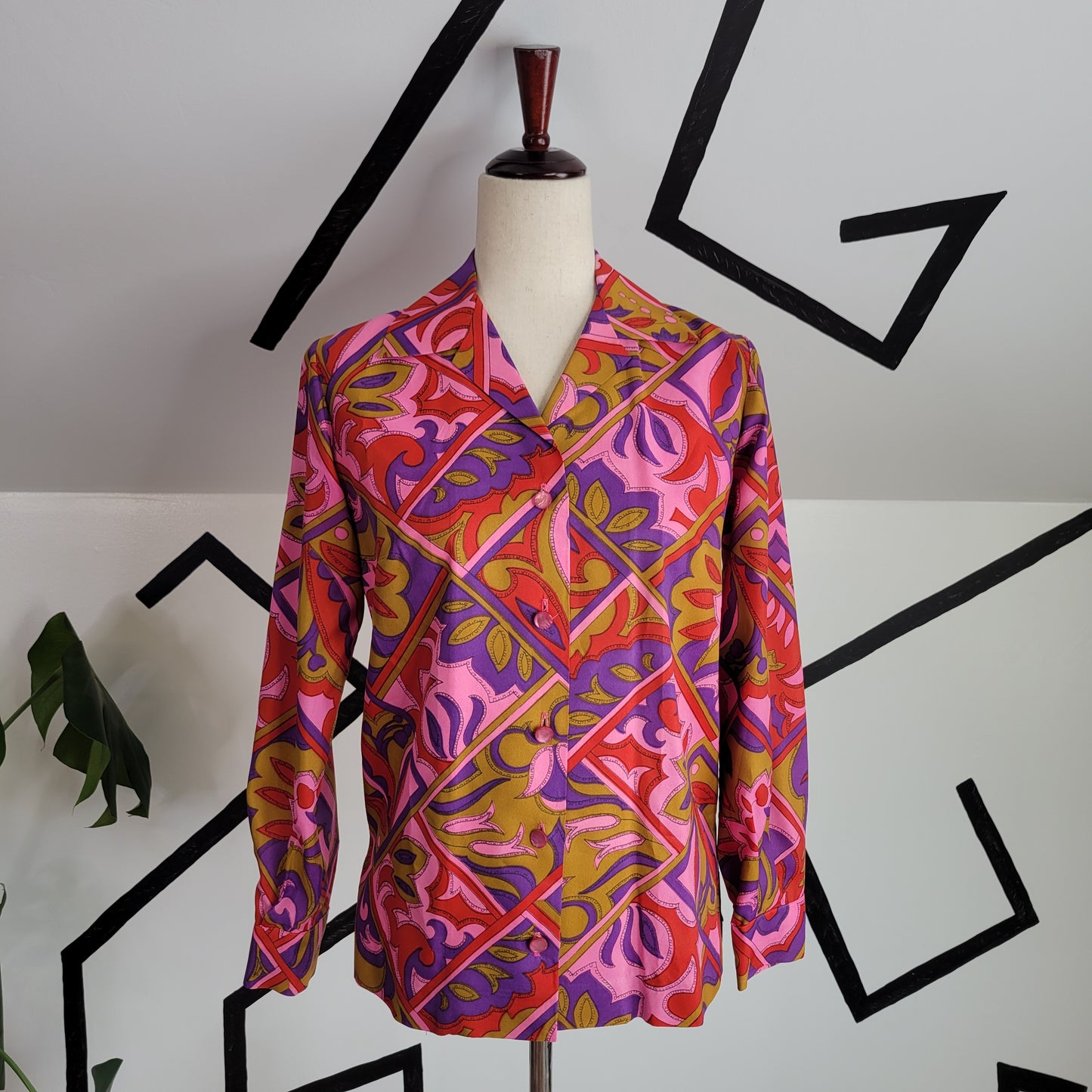 Pamela Jane of California 70s Vintage Funky Button Down Top - medium