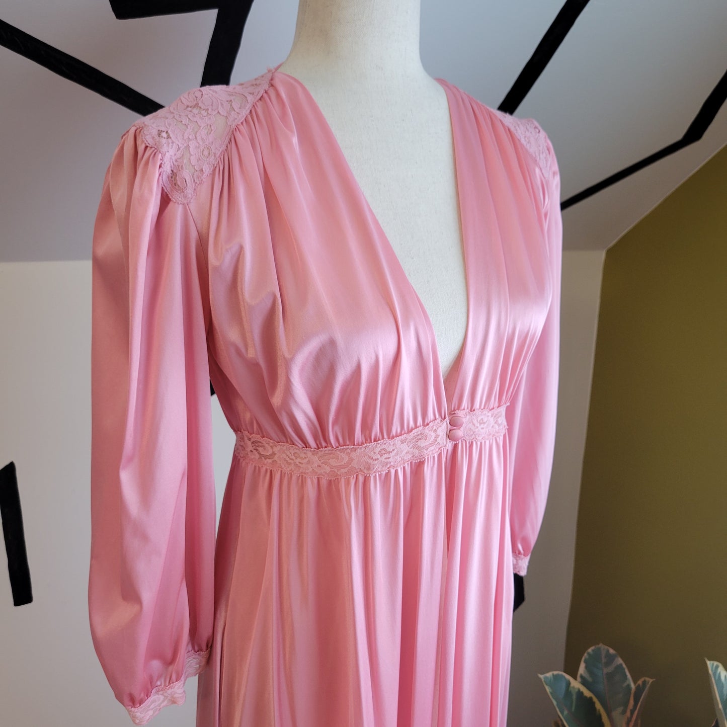 Kayser 60's Vintage Pink Long Sleeve Duster Dress - small