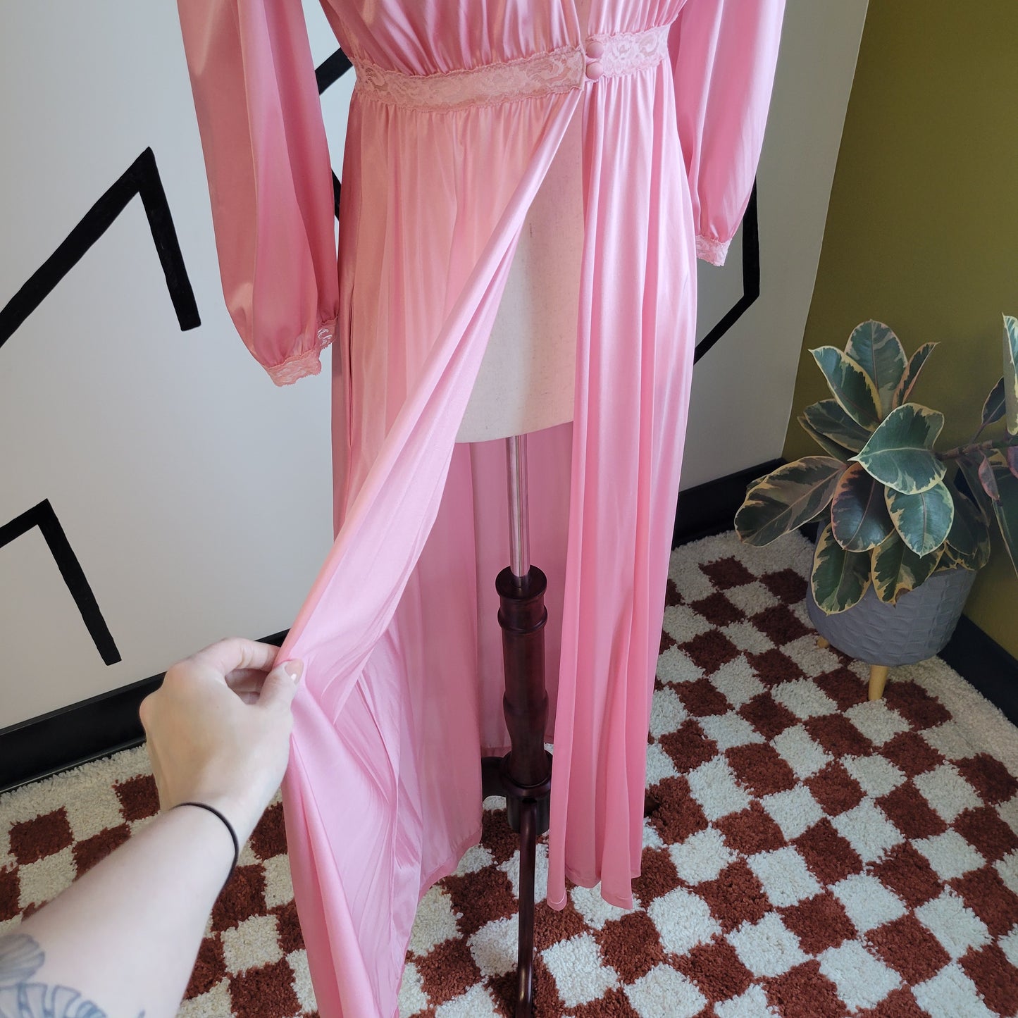 Kayser 60's Vintage Pink Long Sleeve Duster Dress - small