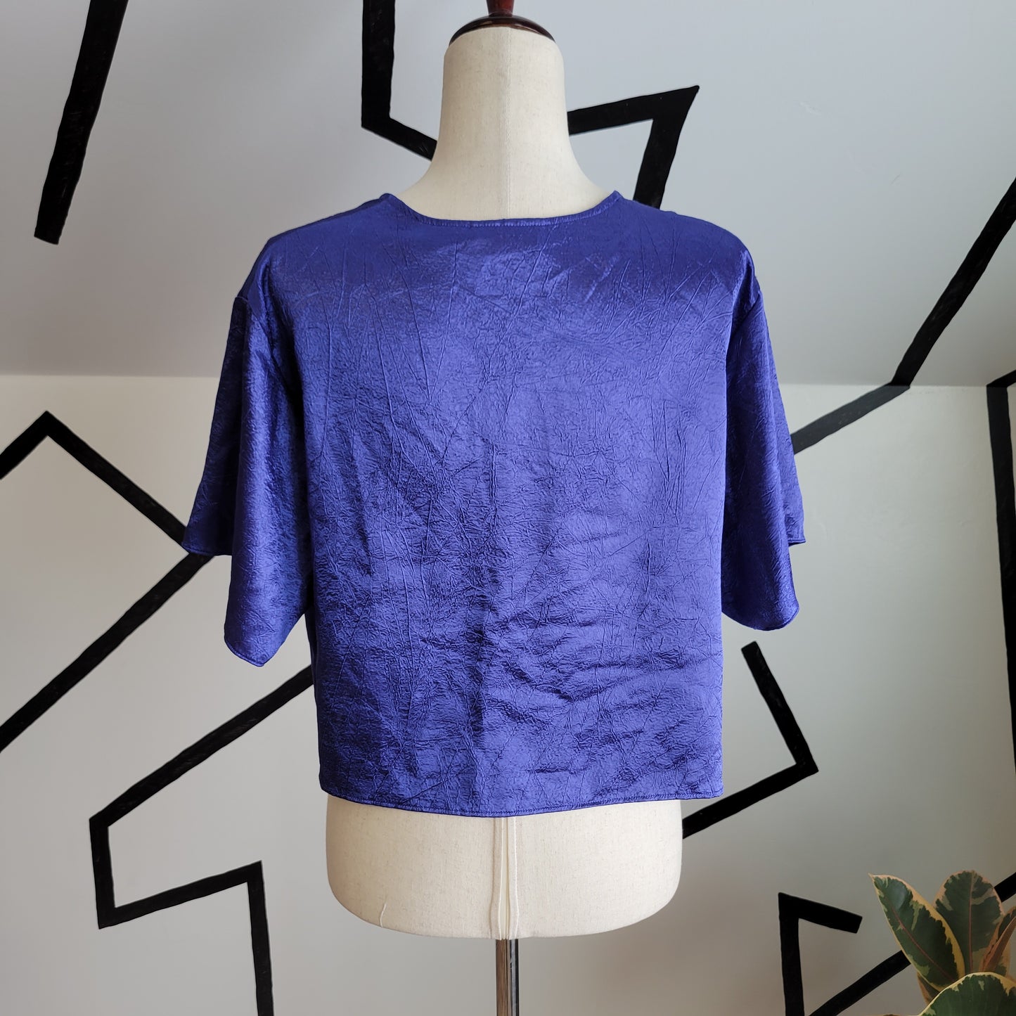 Victoria Secret Vintage Gold Label Purple Crop Sleep Shirt - large