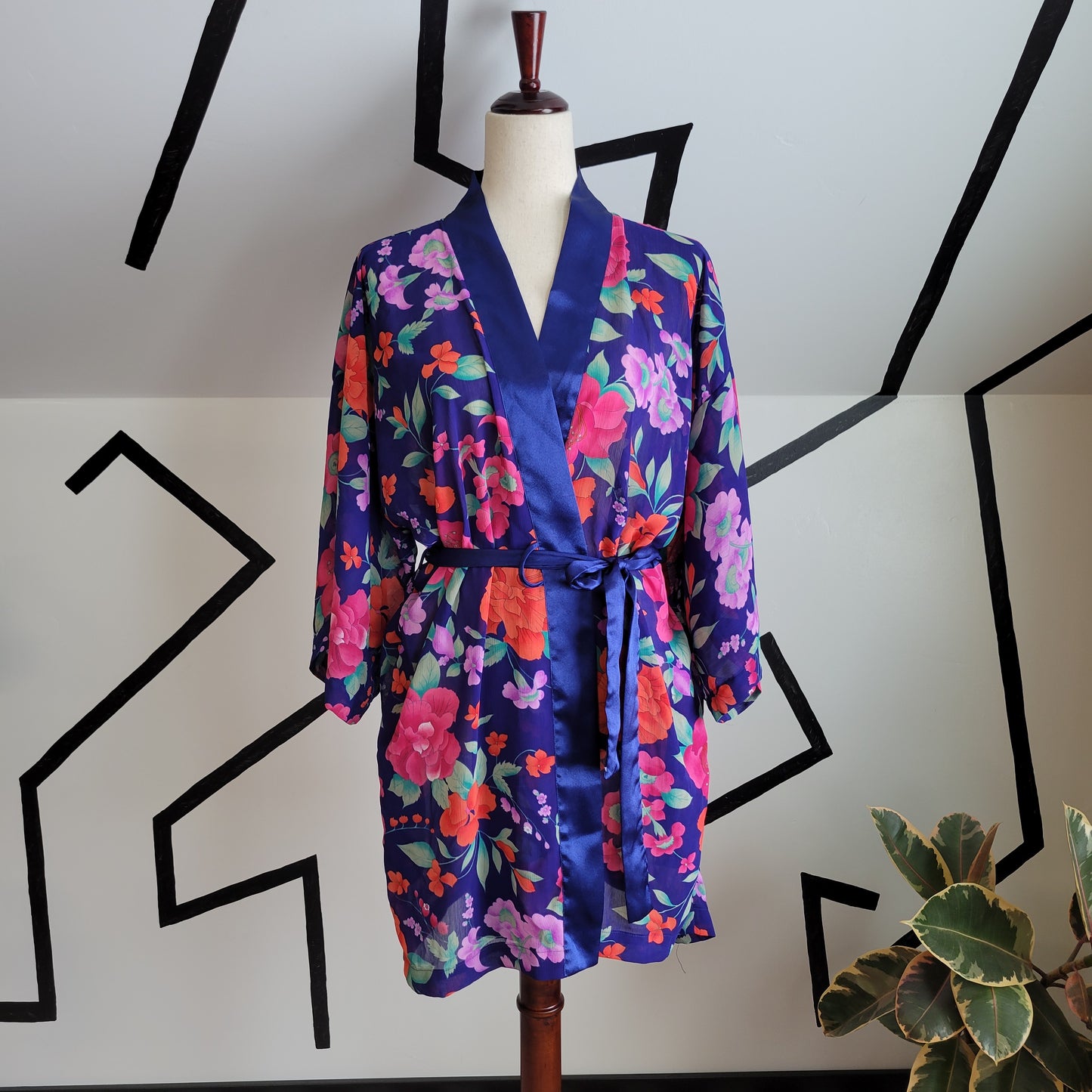 Victoria Secret Vintage Gold Label Navy Floral Robe - up to Large