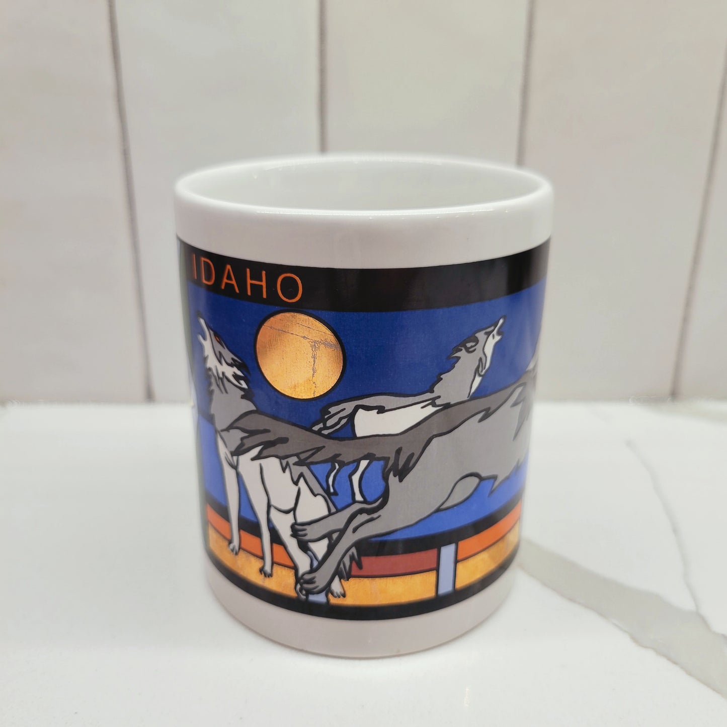 Idaho Vintage Wolf Graphic Mug