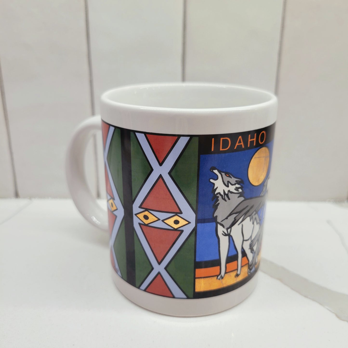 Idaho Vintage Wolf Graphic Mug
