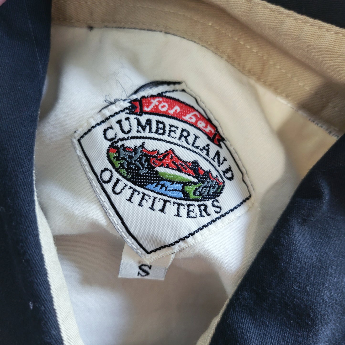 Cumberland Outfitters Vintage Western Colorblocked Shirt - small
