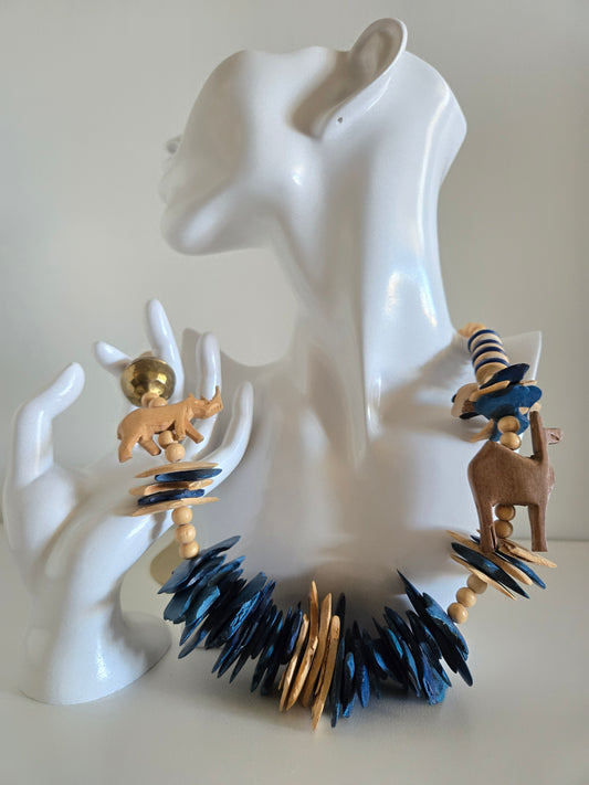 Safari Babe Wood Necklace - Blue