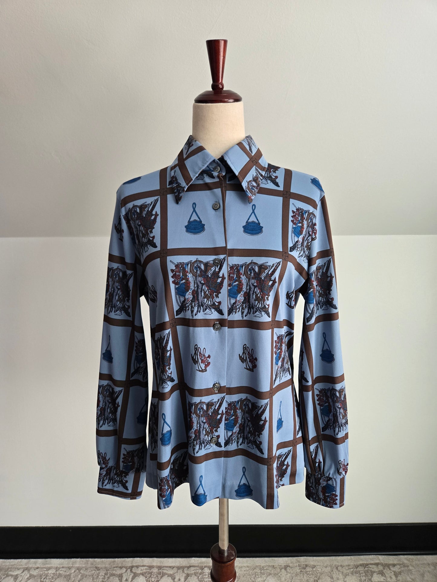 Lucky Tops by L&K Vintage Hunting Still Life Print Top - XL