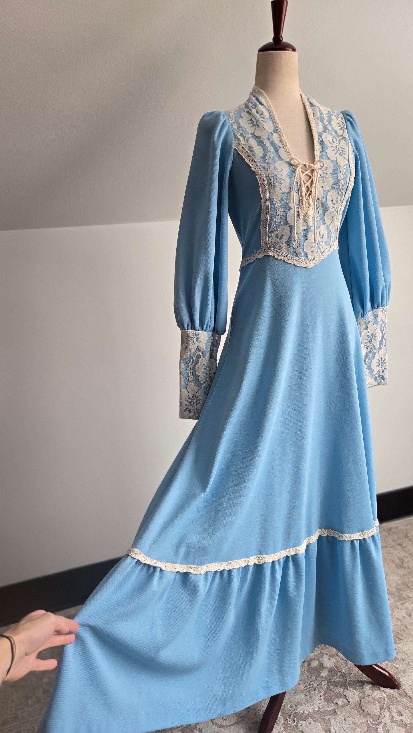 Vintage 1970s Sky Blue Prairie Dress with Floral Lace Details and Corset Top - Small