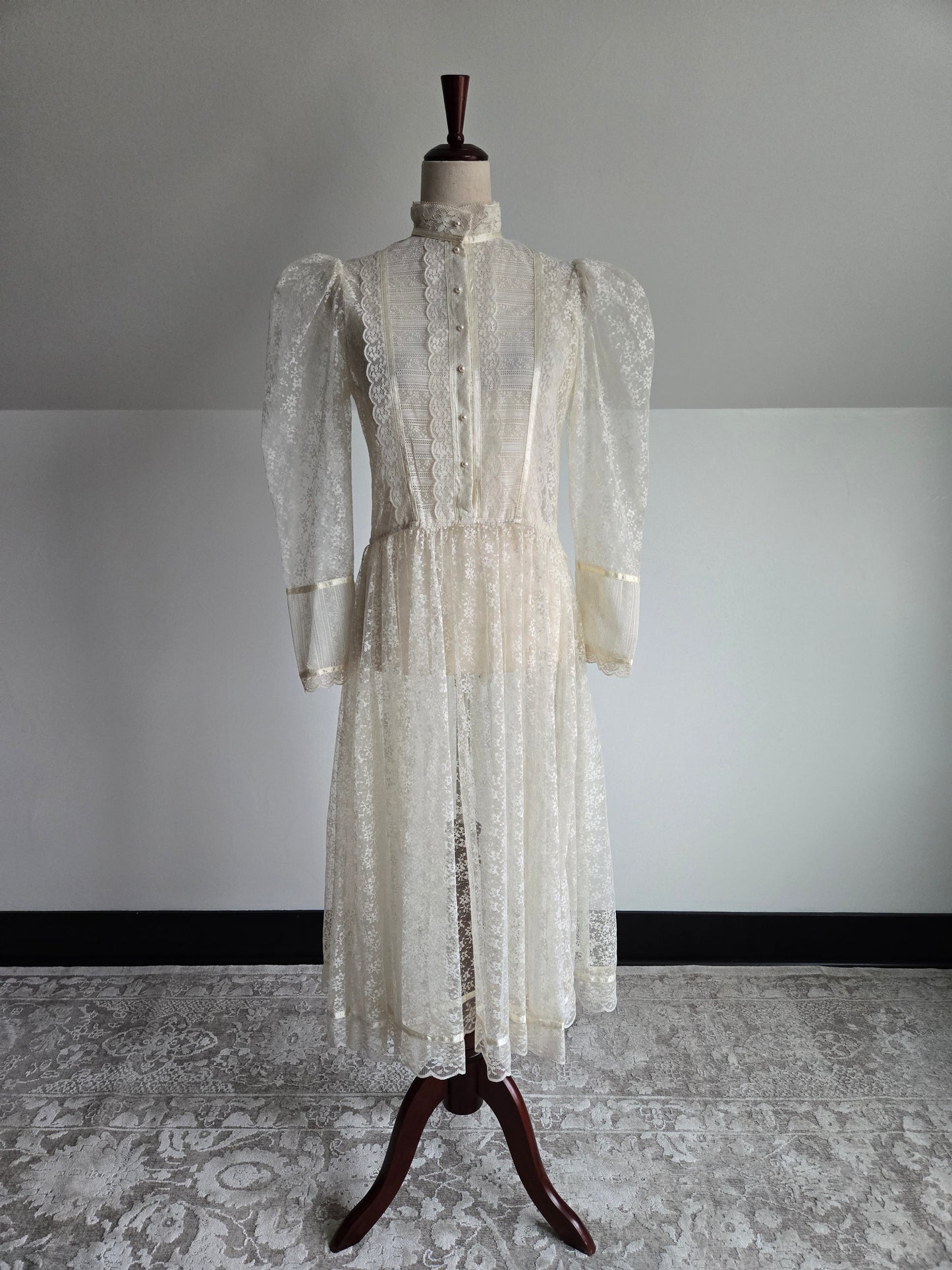 Gunne Sax Vintage Fully Shear Lace Dress - Medium
