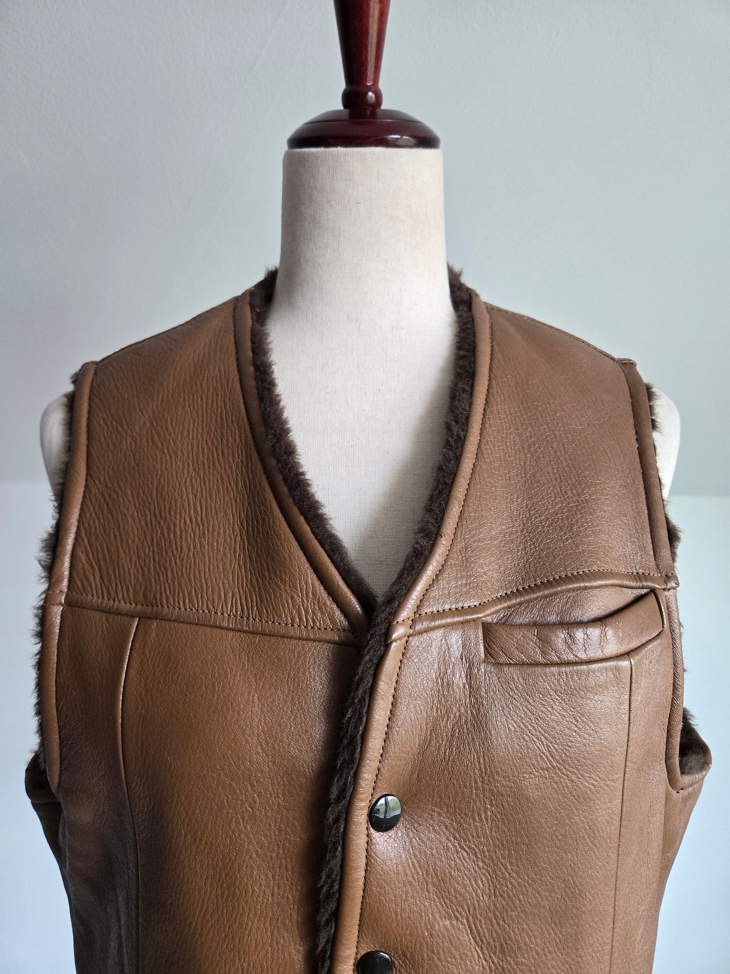 Vintage 1960s Deerskin Leather Shearling Lined Vest - M/L
