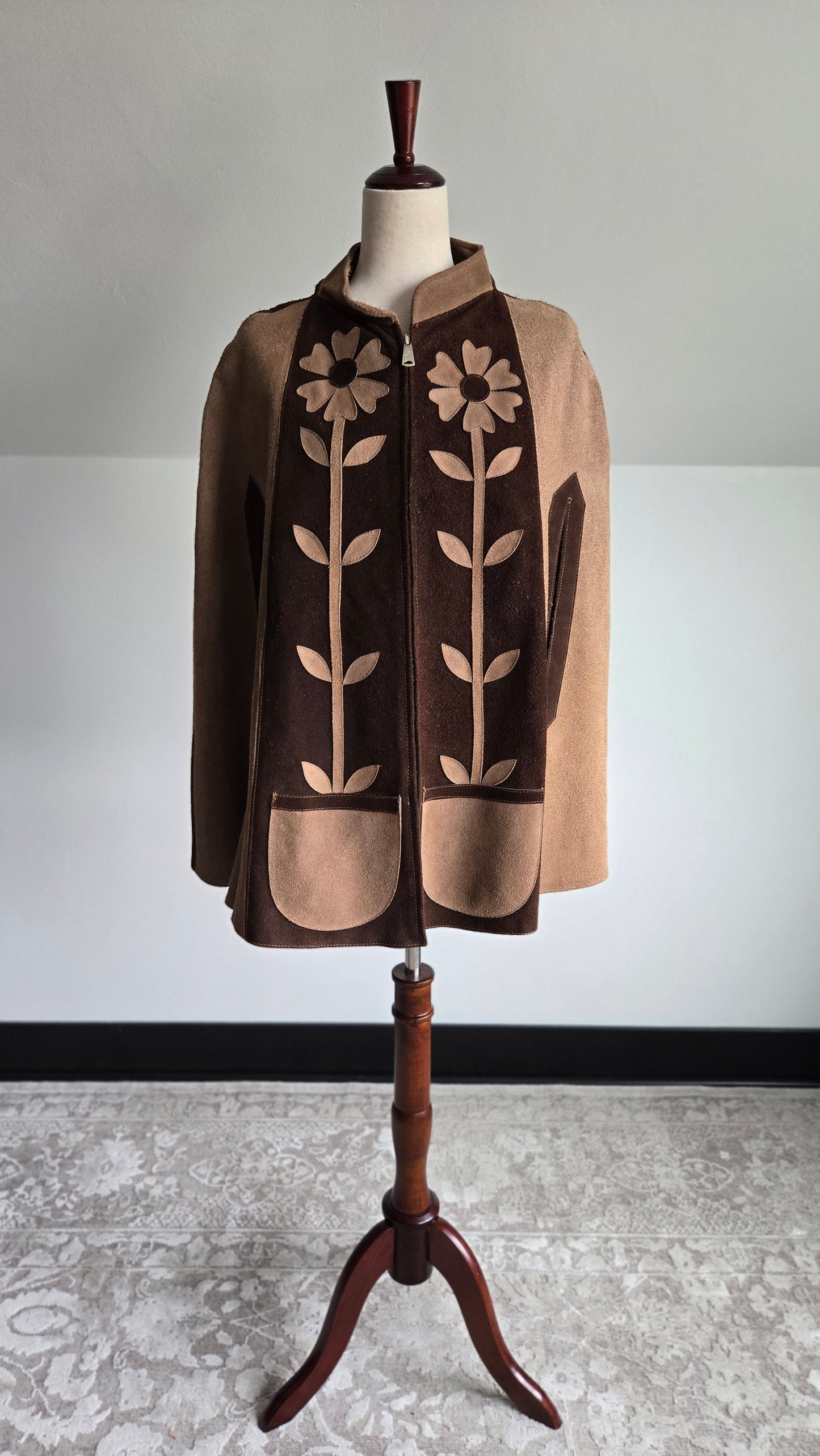 Vintage 1970s Patchwork Flowers Suede Leather Poncho - Small