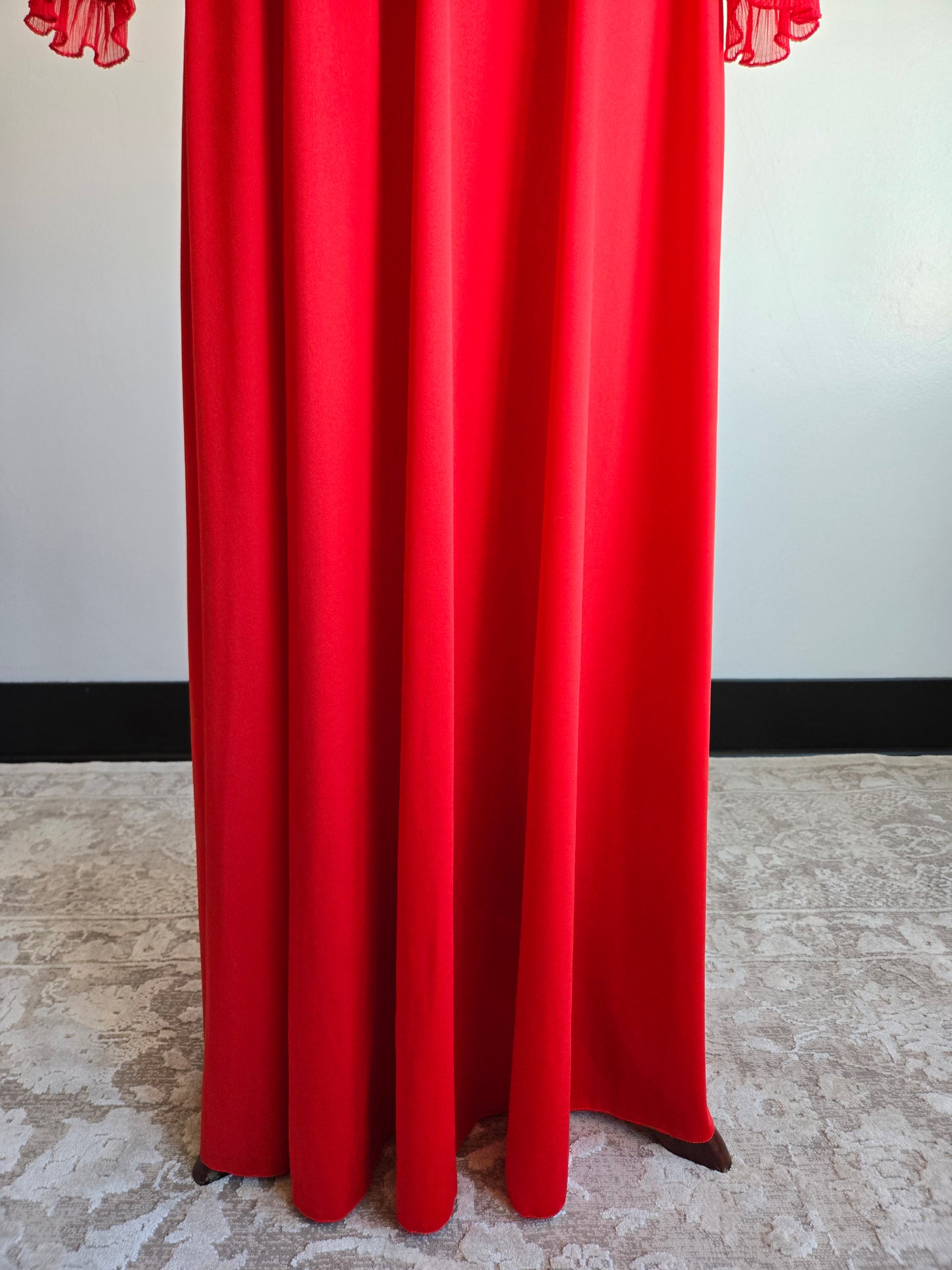 Vintage 1970s Red Dress with Ruffle Front Detail - small