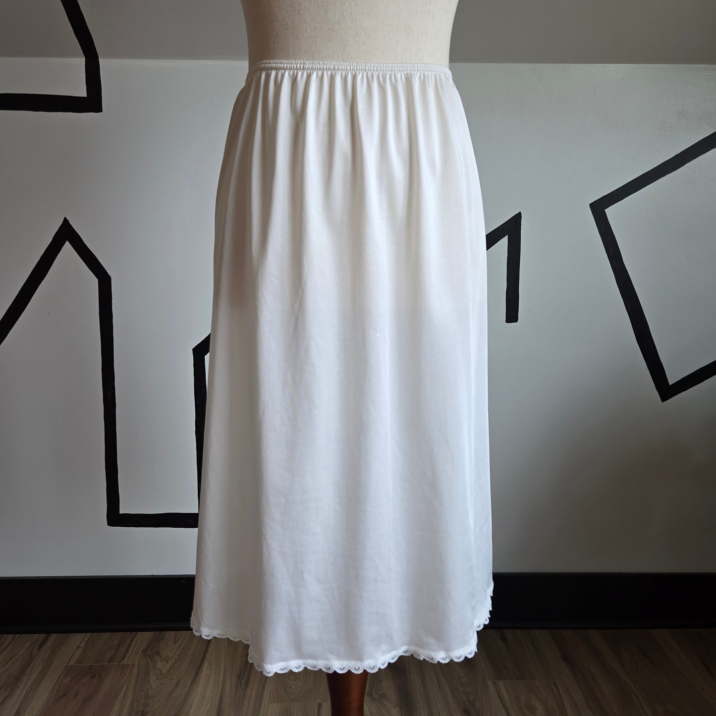 Sears Vintage White Slip Skirt - small