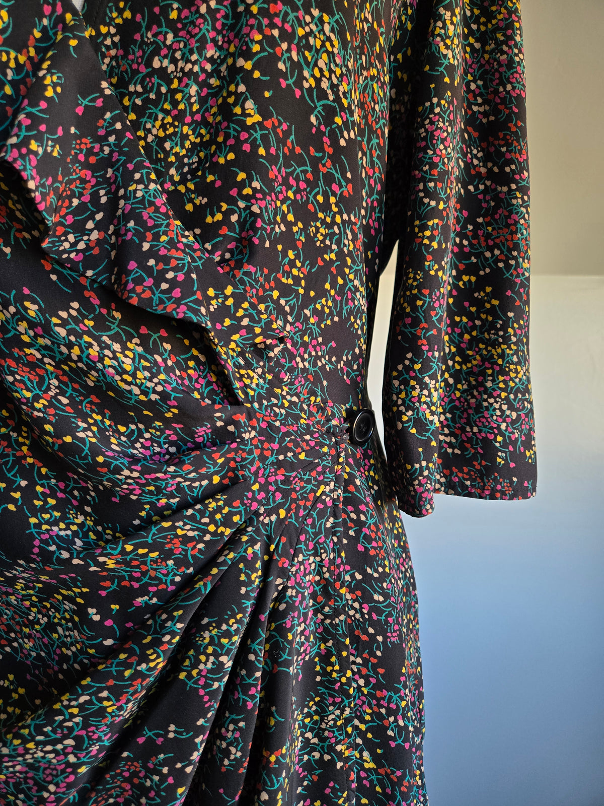 Parker Silk Floral Heart Print Wrap Dress - Medium