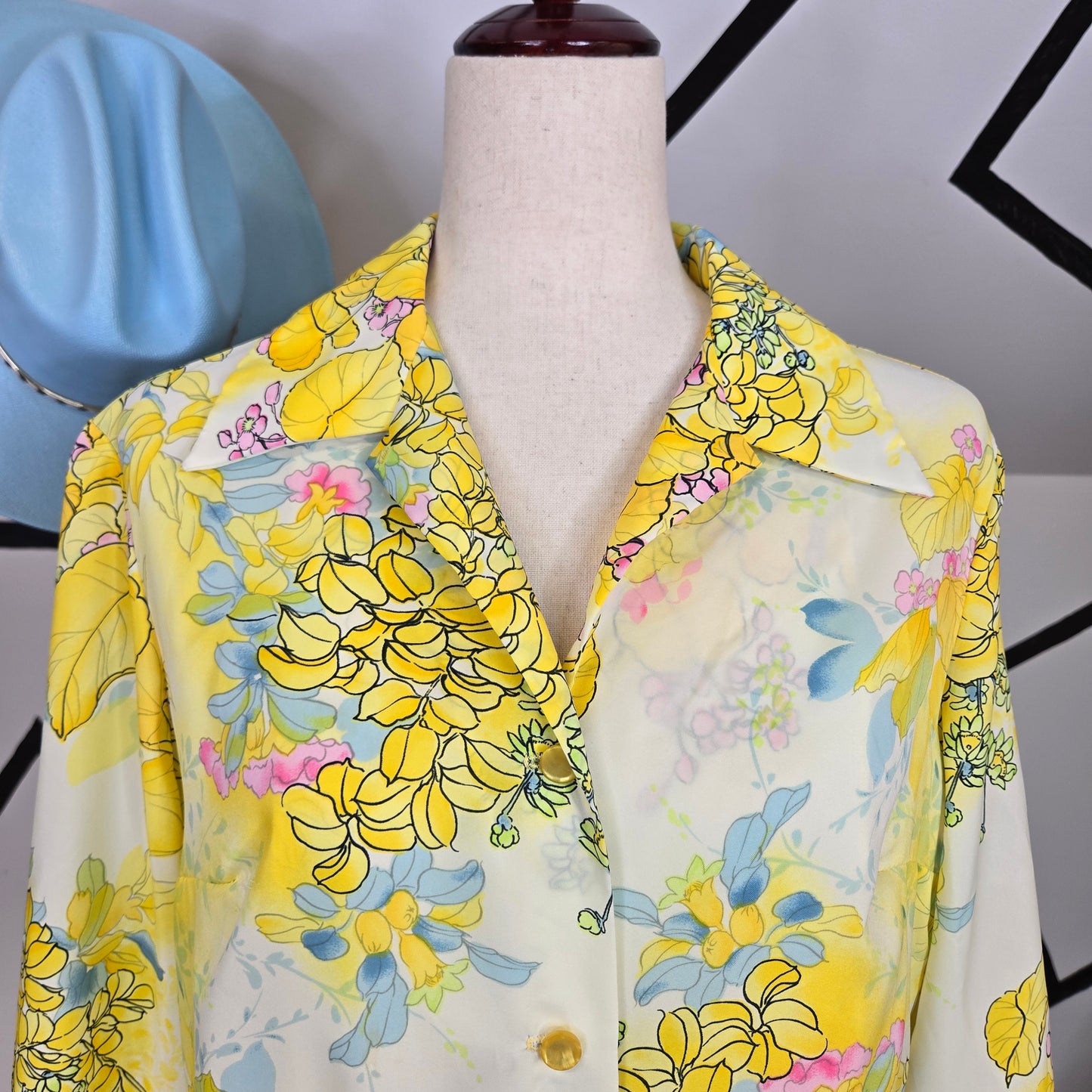 Pykettes Vintage 1970s Neon Yellow Floral Top - medium/large