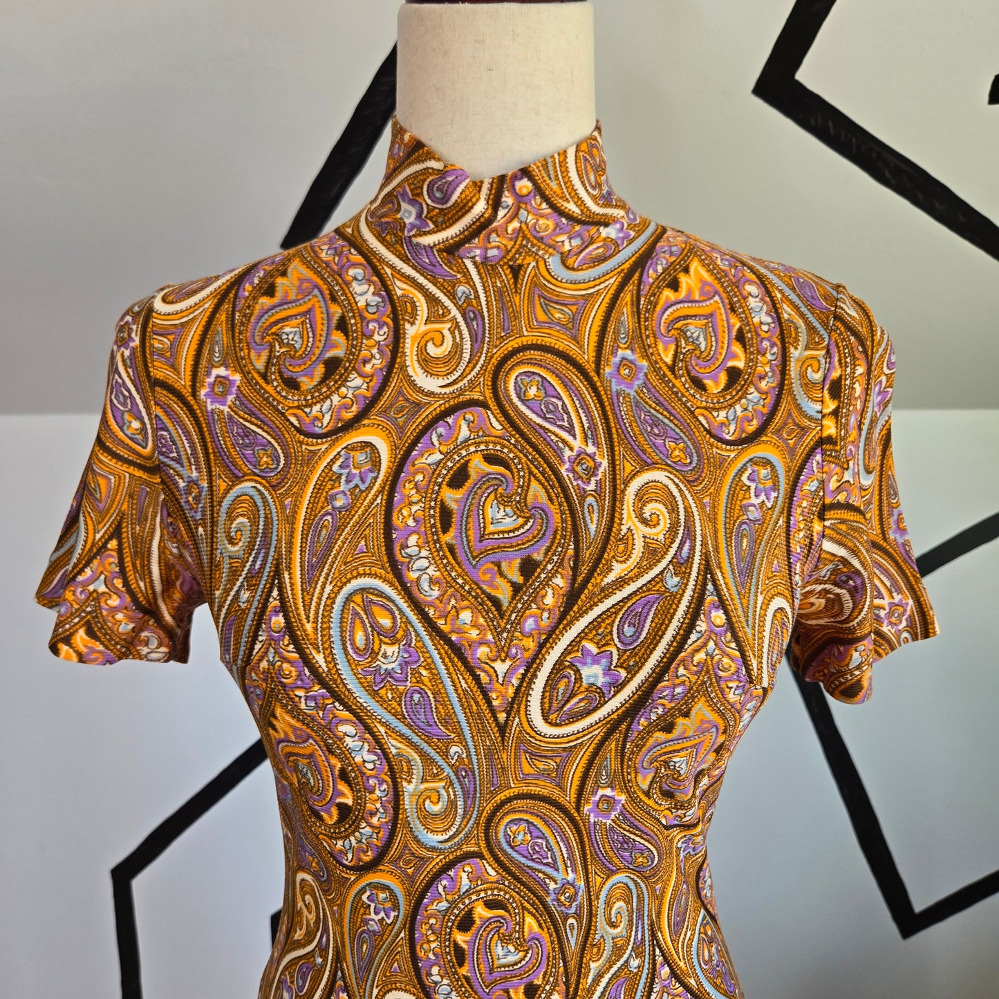 Fresh Silks 1970s Purple and Yellow Paisley Dress - XS