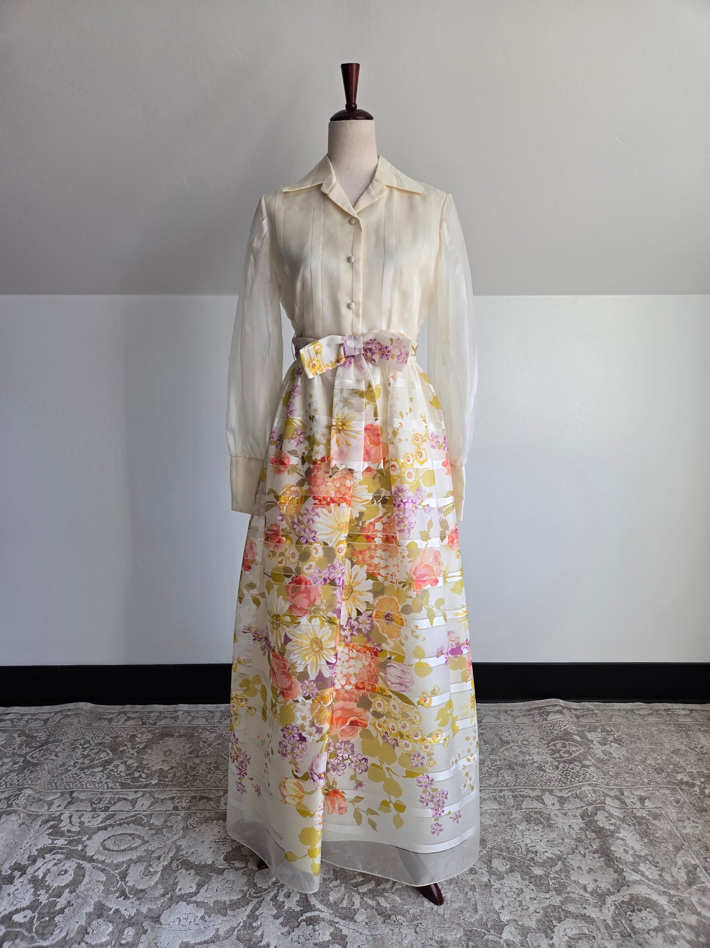 Lorrie Deb San Fransisco Vintage 1970s Hostess Dress - small