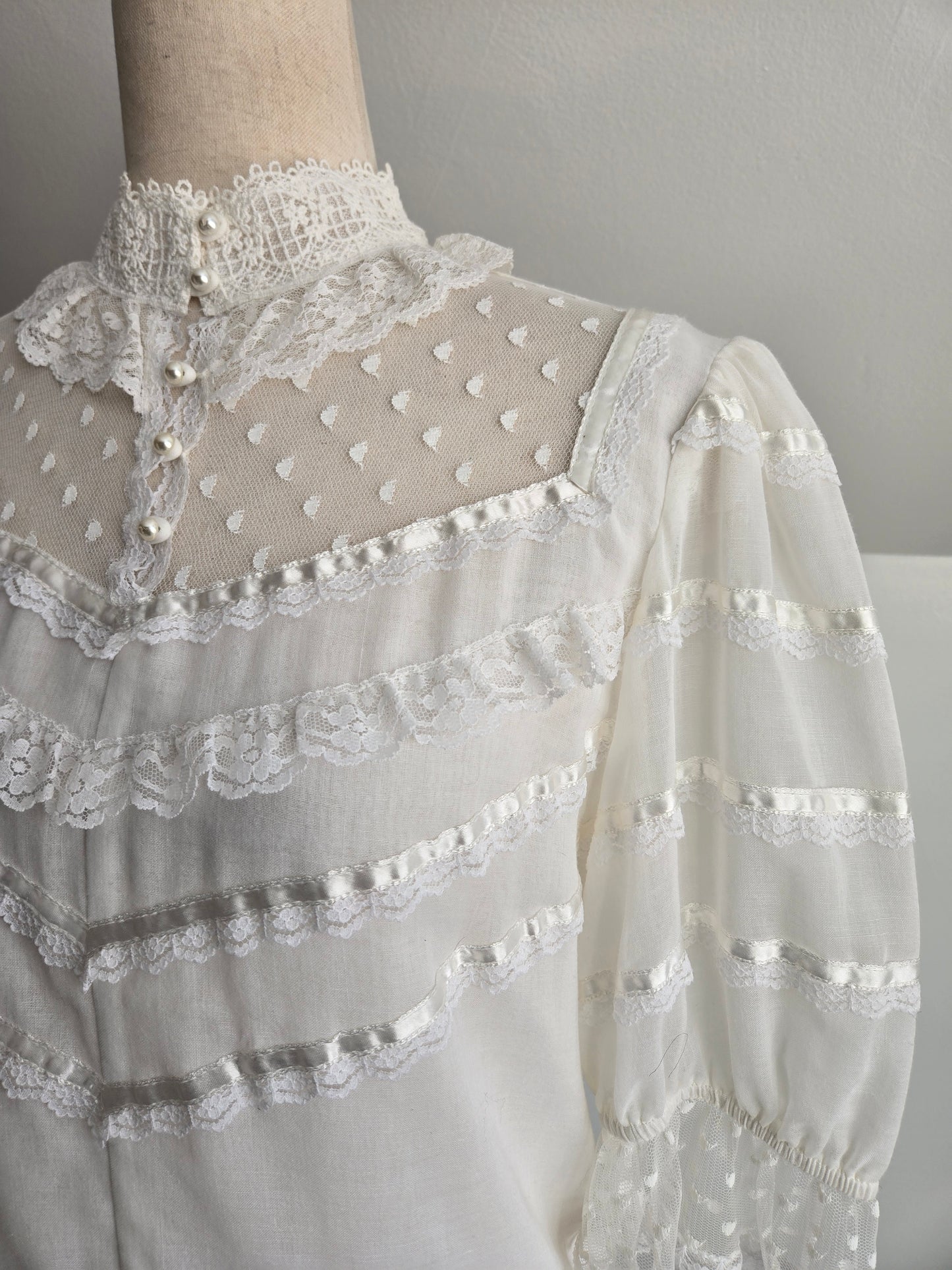 Gold Label Jessica's Gunnies San Fransisco Vintage 70s Gauzy Blouse - Medium