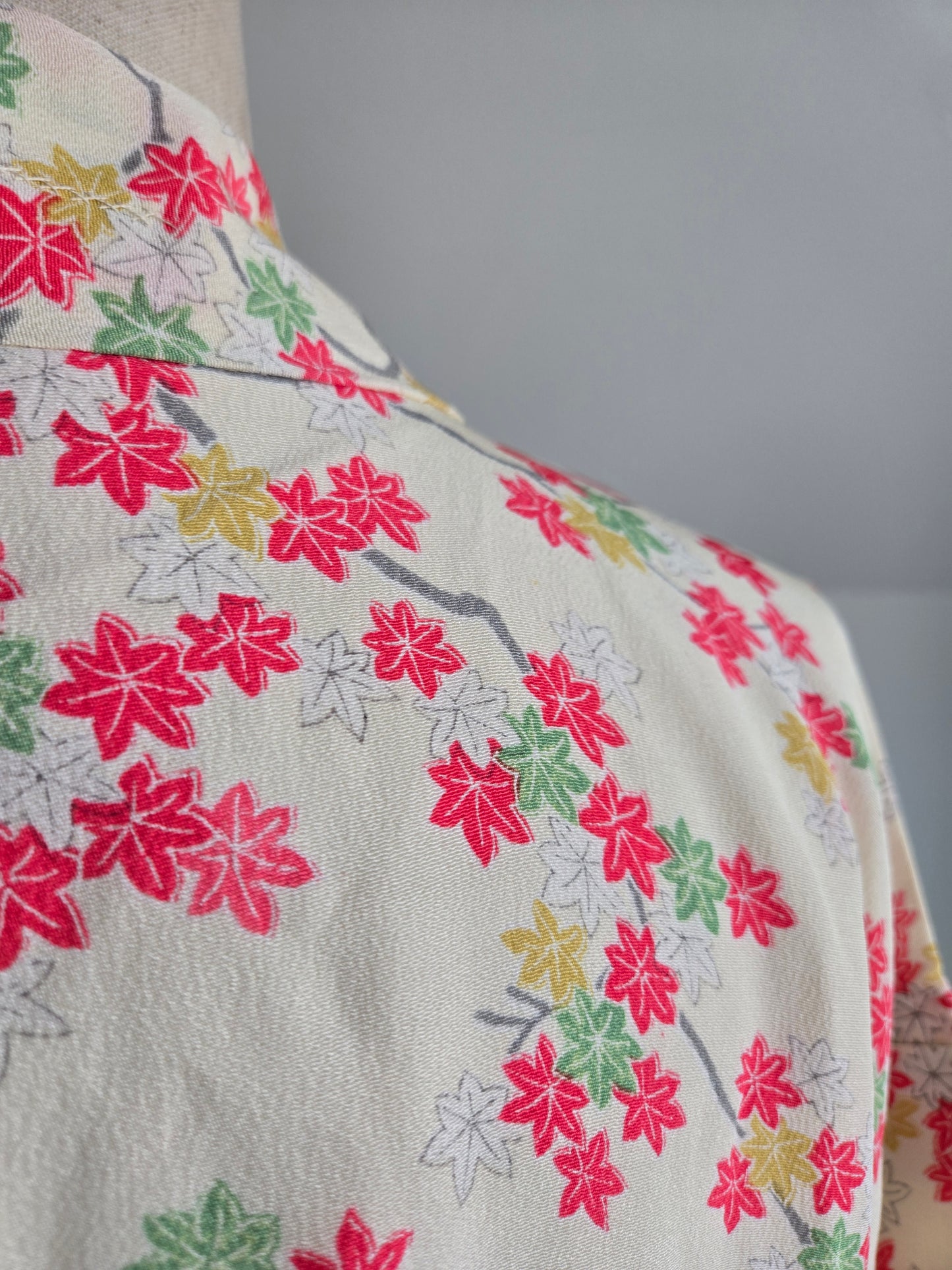 Authentic Silk Japanese Short Kimono - L/XL