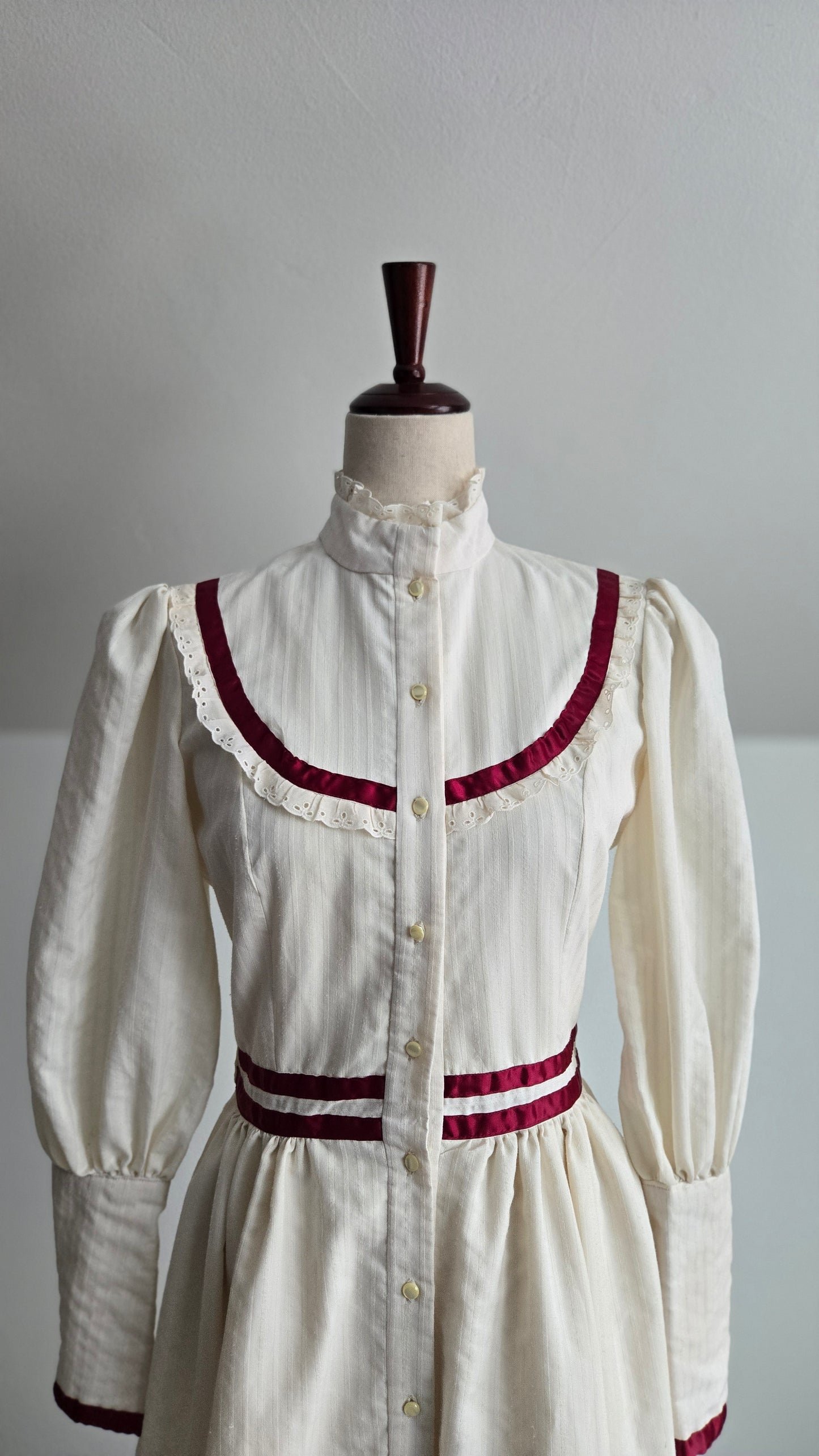 Vintage 1970s Cotton Prairie/Gunne Style Dress - small/medium