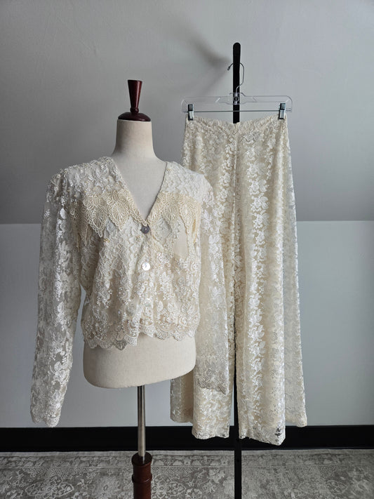 Surya Vintage White Lace Two Piece Pant Set - medium