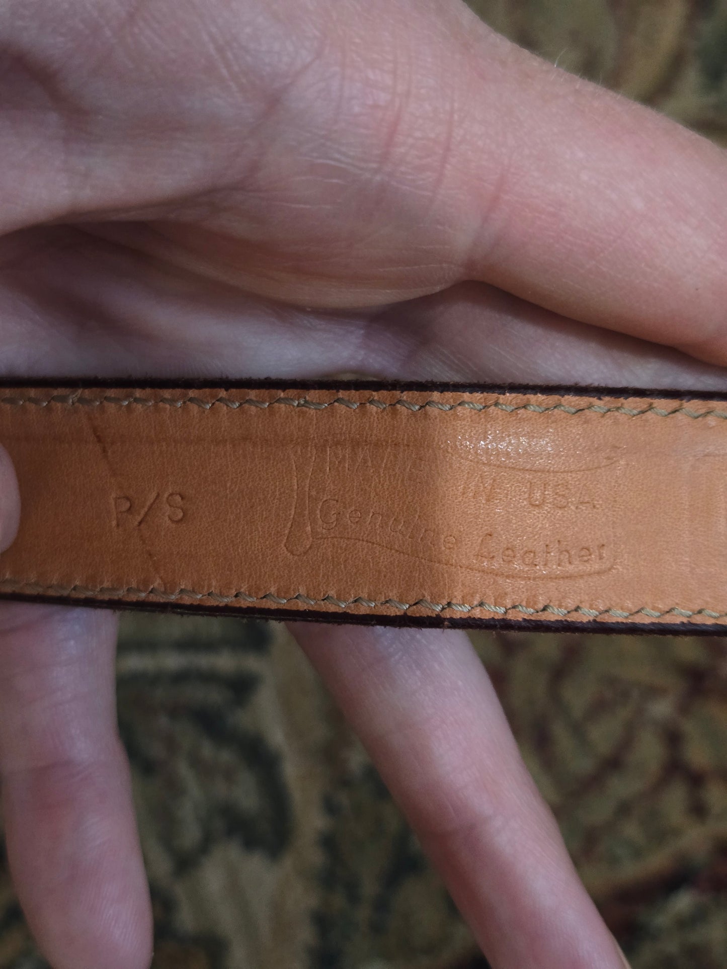 Vintage DKNY Leather Belt with Brass Chain Detail - W25-29"