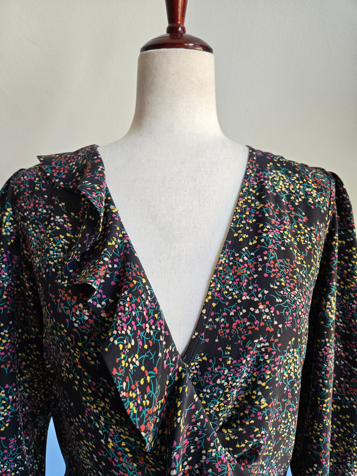 Parker Silk Floral Heart Print Wrap Dress - Medium