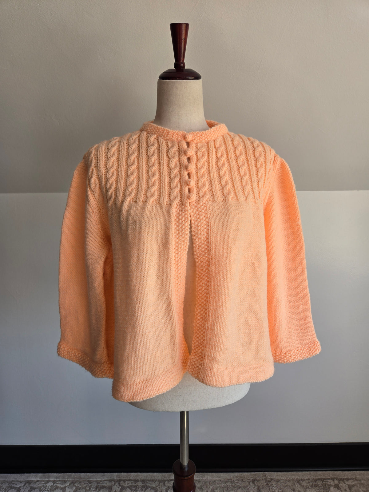 Vintage 1960s Peachy Pink Hand Made Cropped Cardigan - L/XL