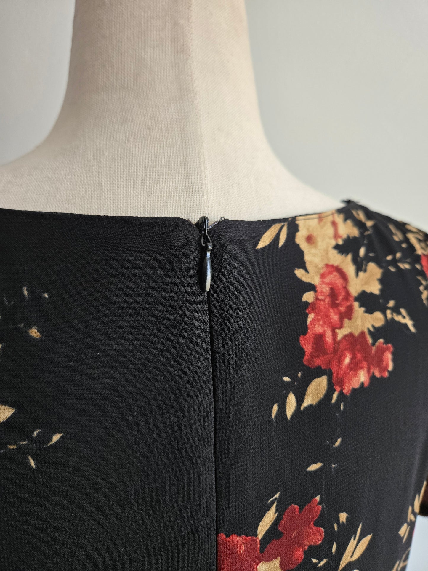 Carol Anderson 90s Deadstock Black Floral Dress - large