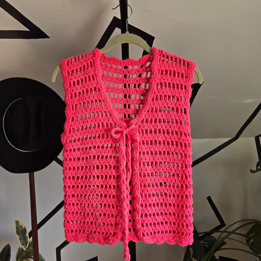 Neon Pink 1960s Handmade Vintage Crochet Vest - S/M