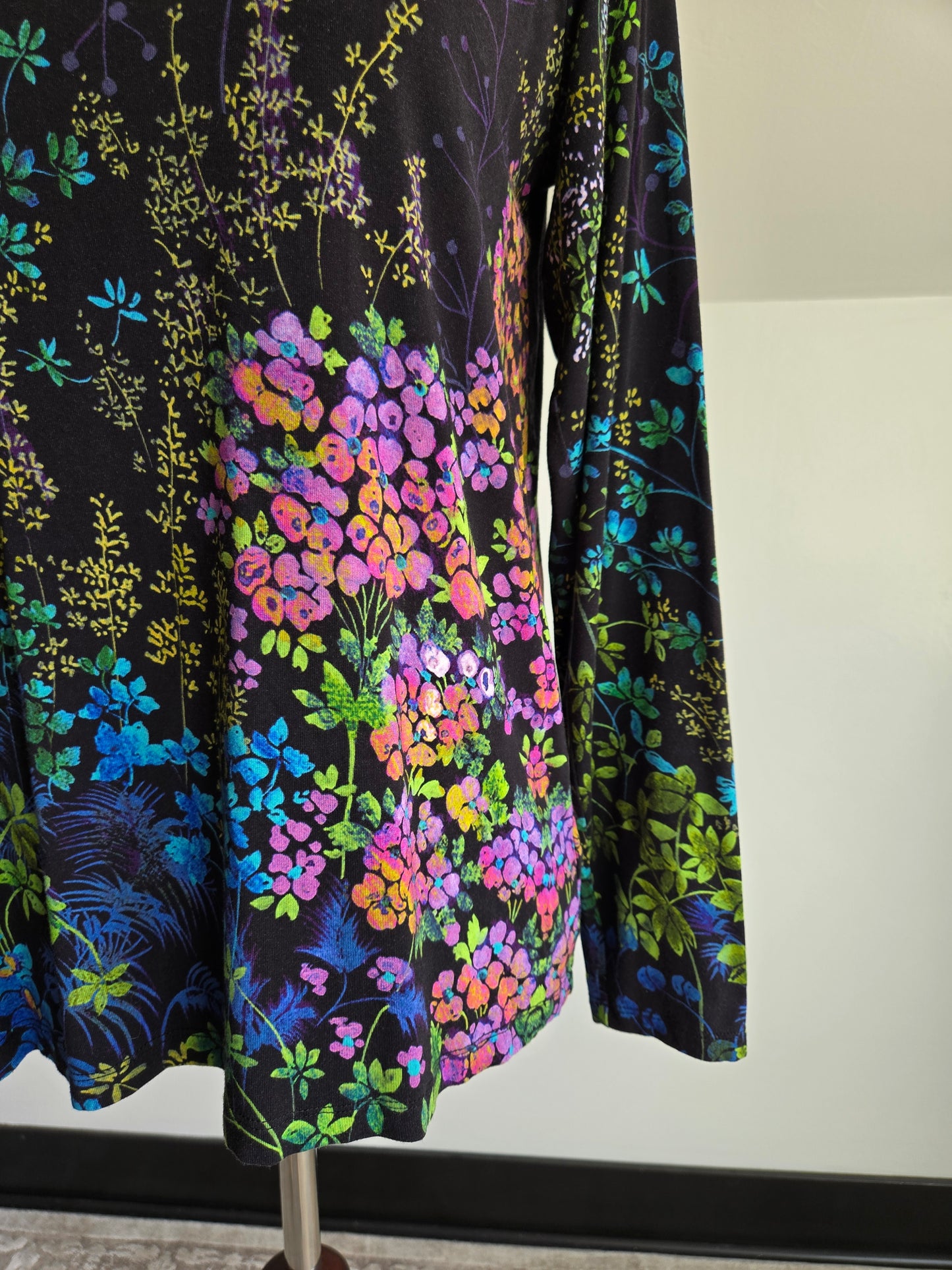 Johnny Was Floral High Neck Top - S/M