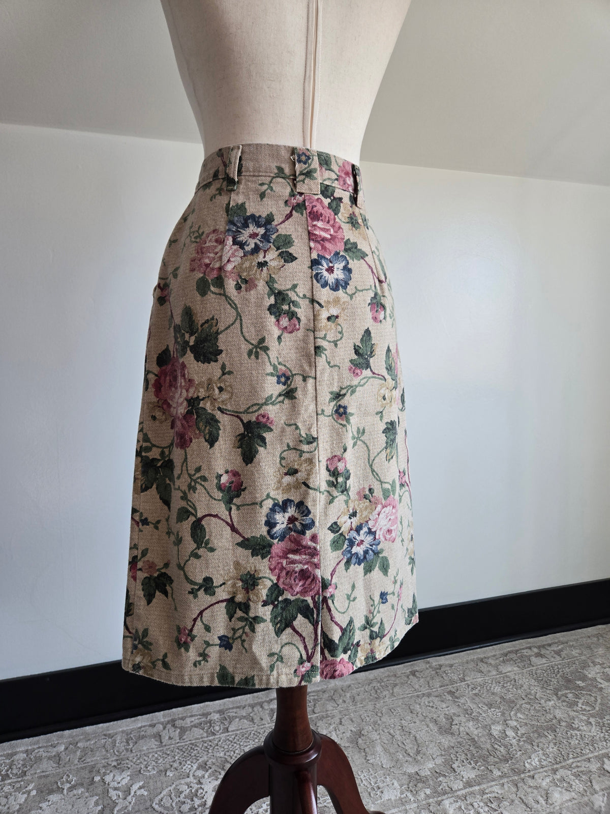 Vivaldi Vintage Cotton Floral Denim Skirt - W28
