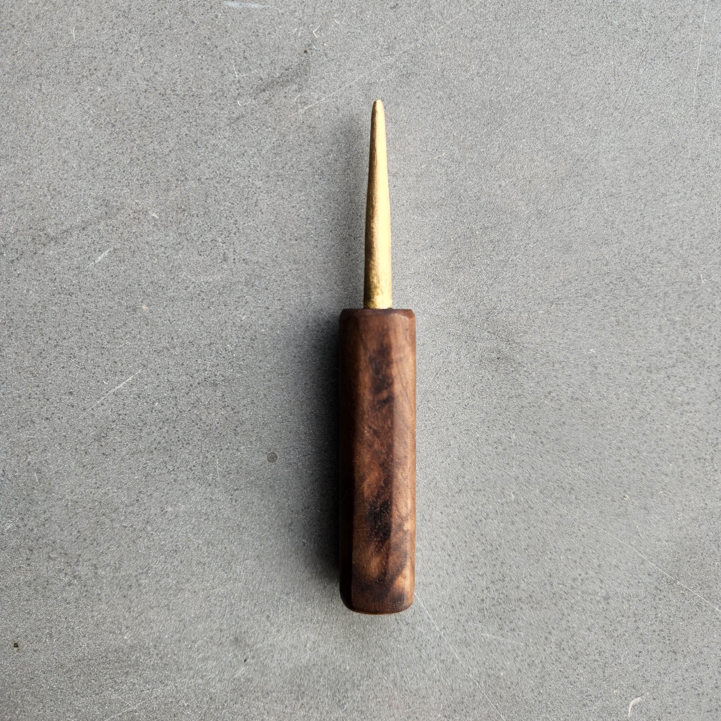 Brass Divot Repair Tool