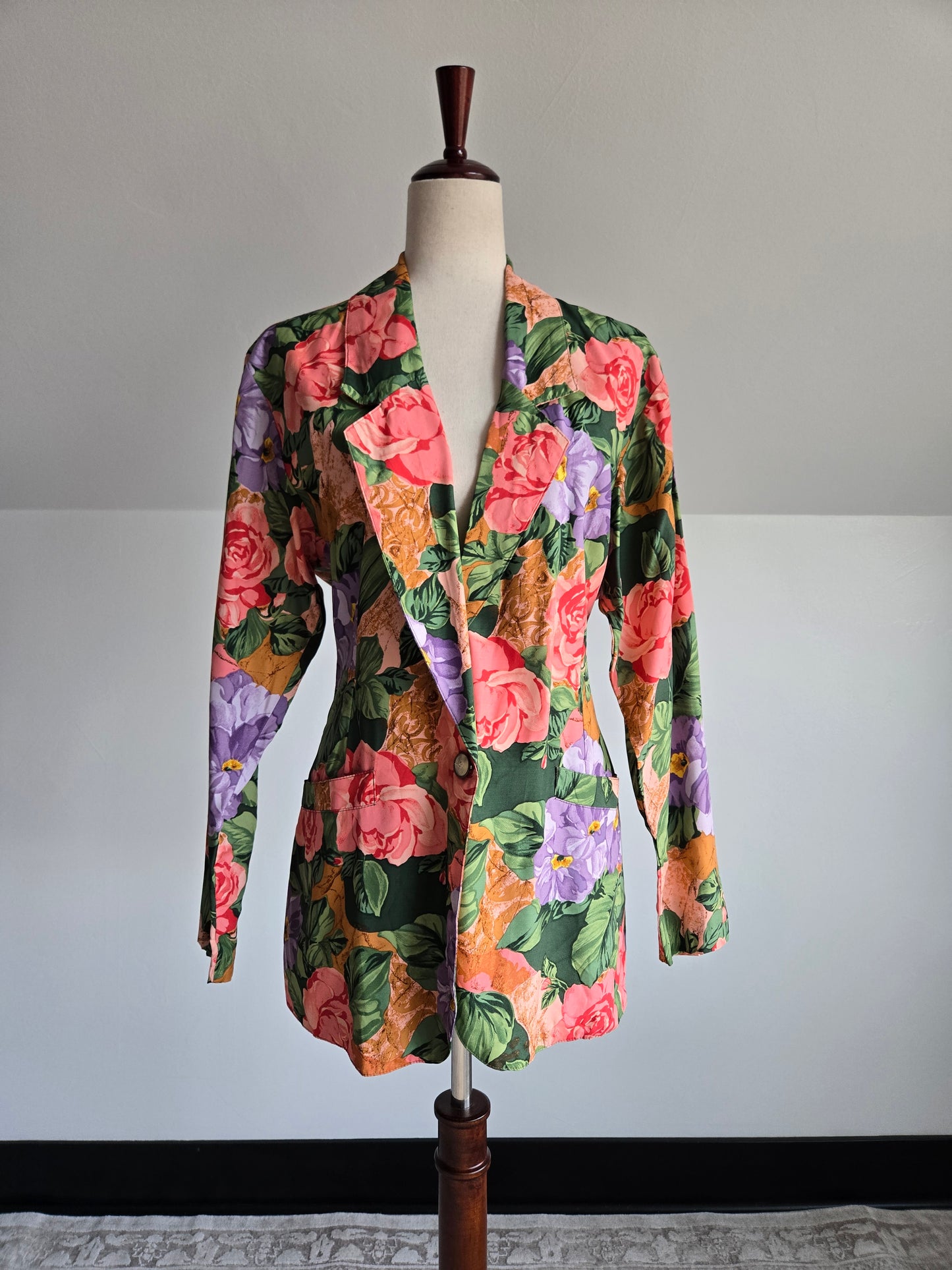 Carol Anderson Collection Vintage Floral Rayon Blazer - medium