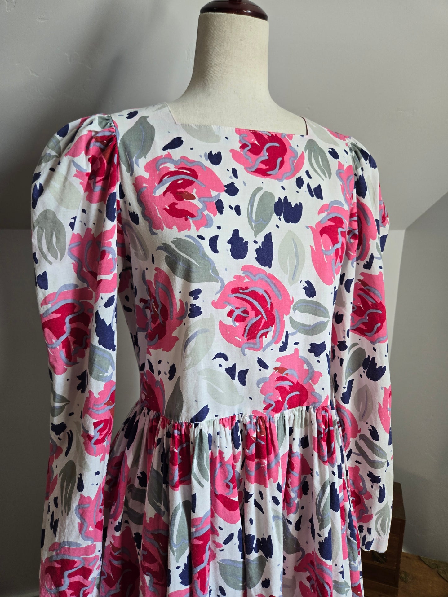 Laura Ashley Made in Great Britain Cotton Floral Dress - large