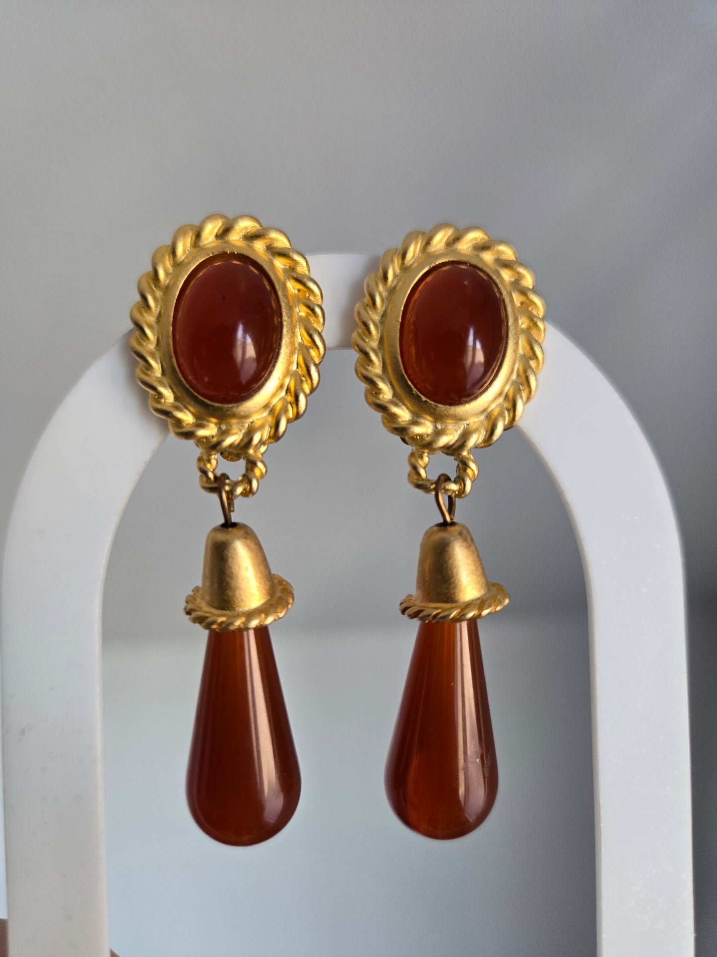 Leslie Block Vintage Gold Tone and Rust Red Clip Ons