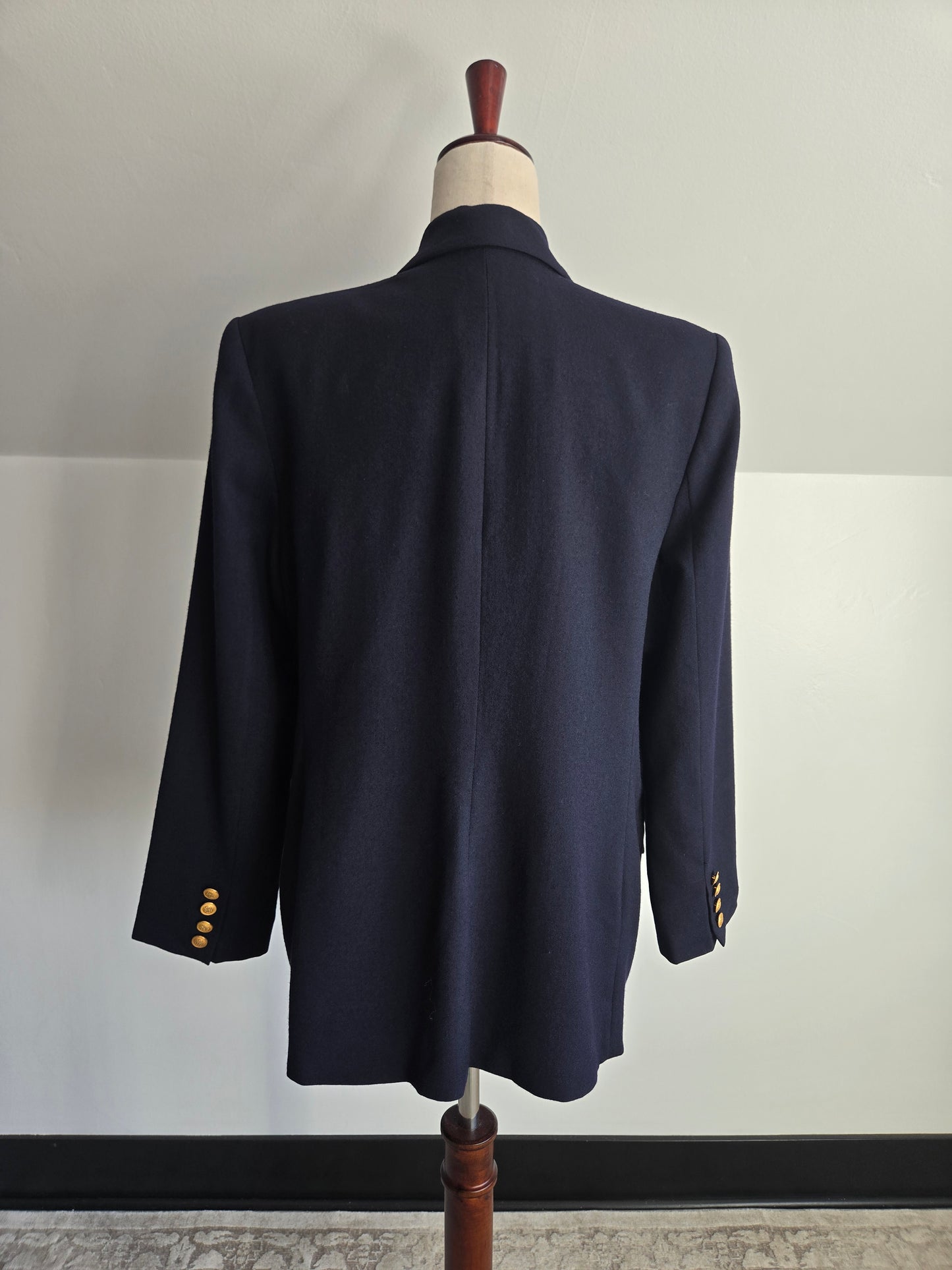Embassy Row Vintage Pure Wool Navy Blazer with 3D Crest - Large