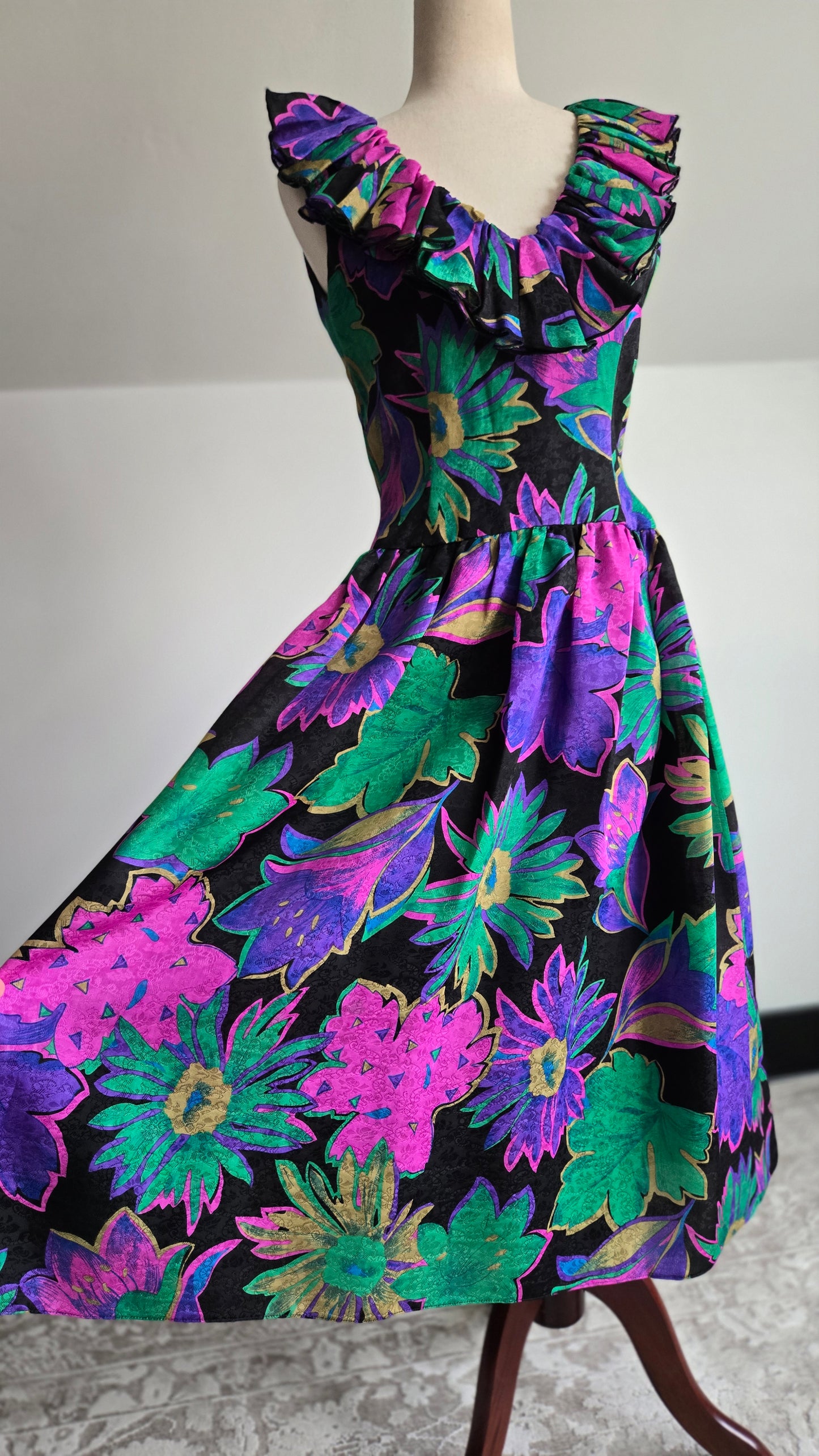 Morton Myles Vintage 1980s Silk Floral Dress - Small