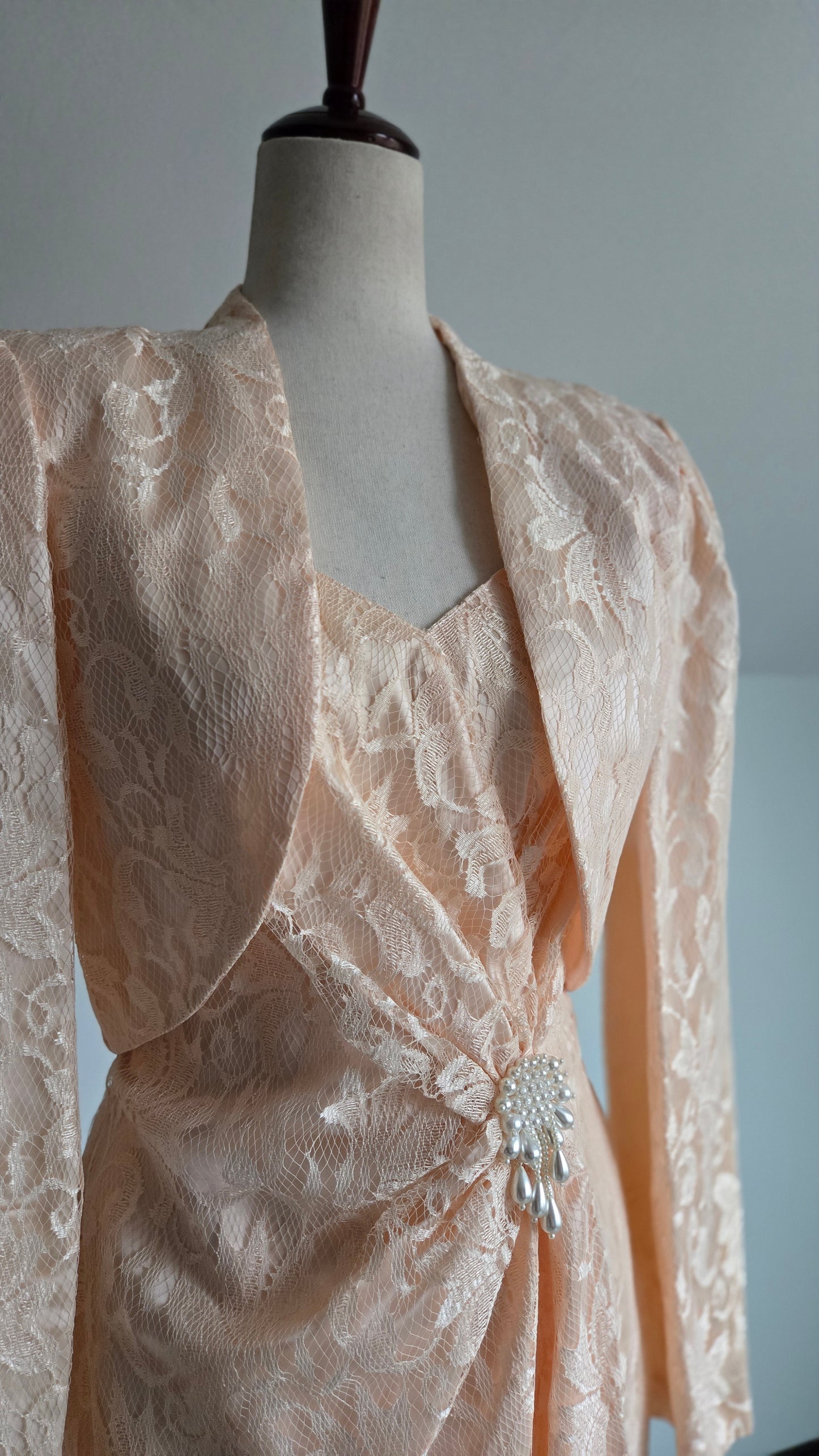 New Leaf Vintage 80s Peach Lace Dress and Pearl Bolero - Small