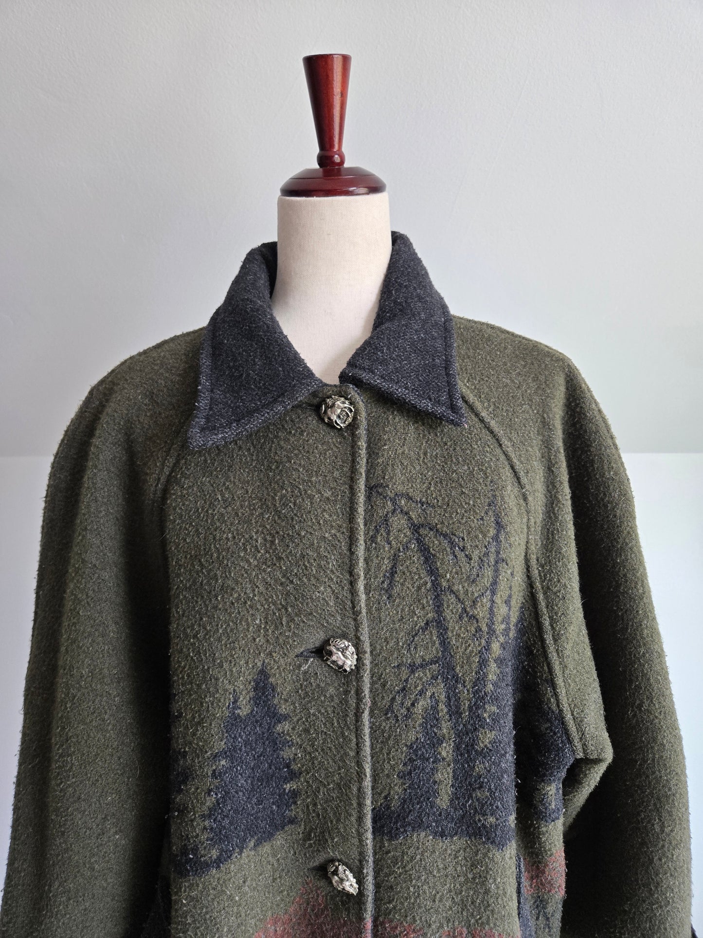 Vintage Wooded River Moose Jacket Made in Idaho - Large