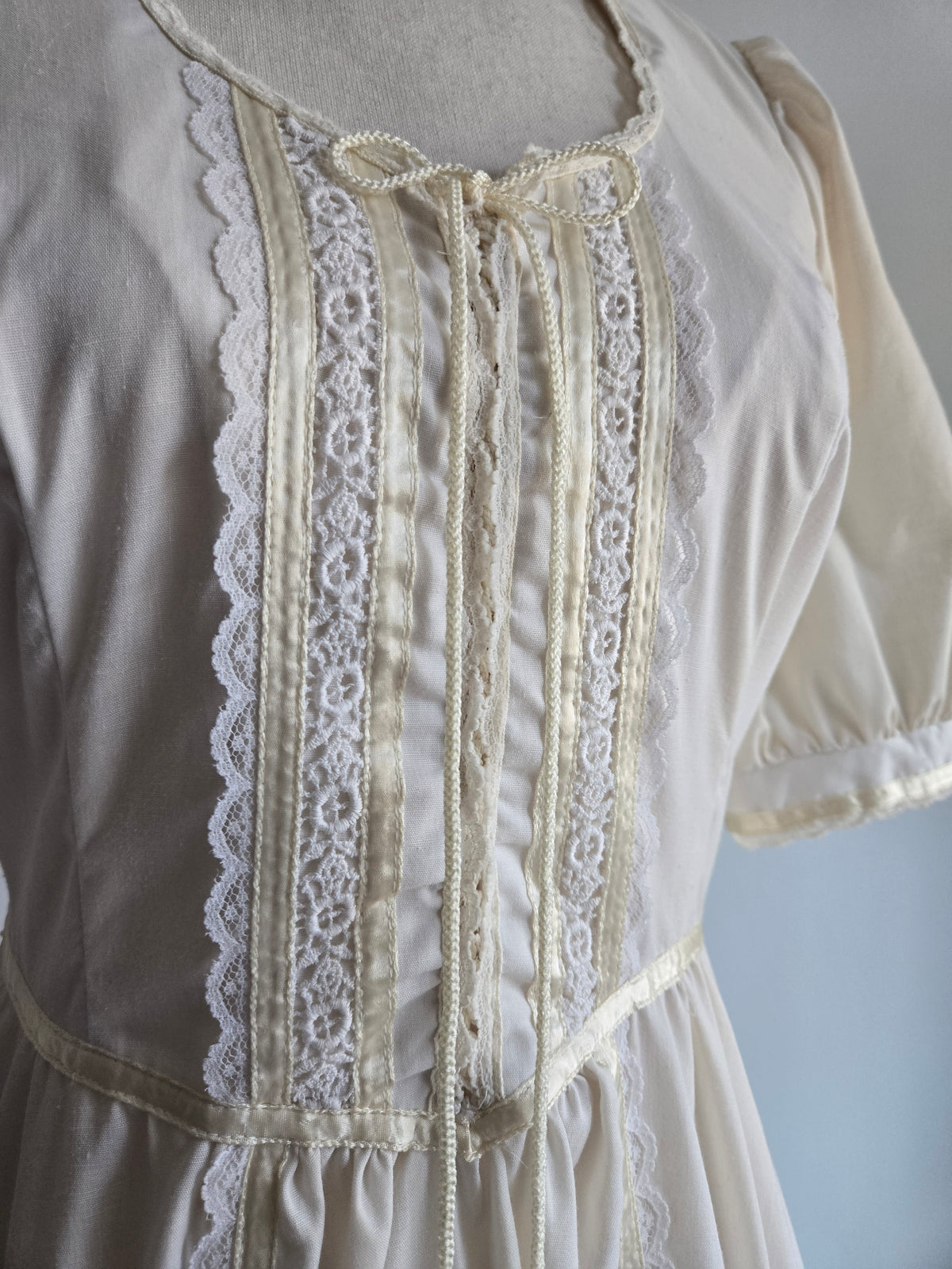 Vintage Gunne Sax by Jessica San Fransisco Cotton Prairie Dress - S/M